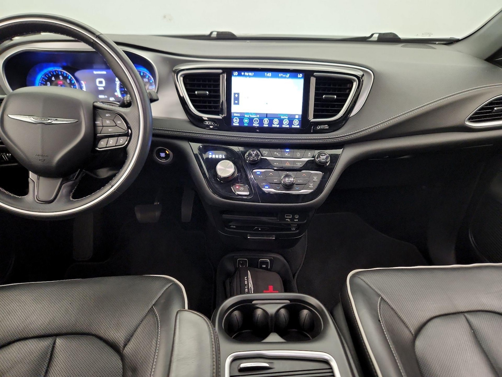 2018 Chrysler Pacifica Limited - Photo 10