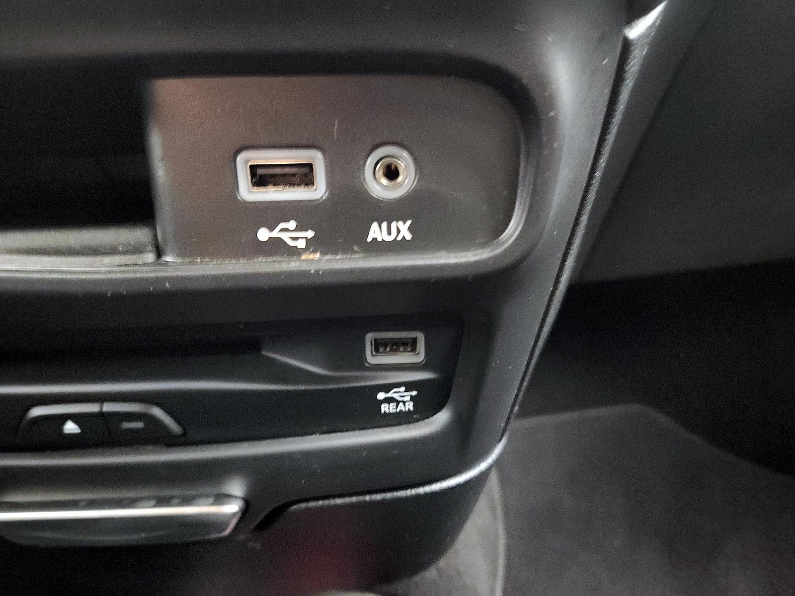 2018 Chrysler Pacifica Limited - Photo 20