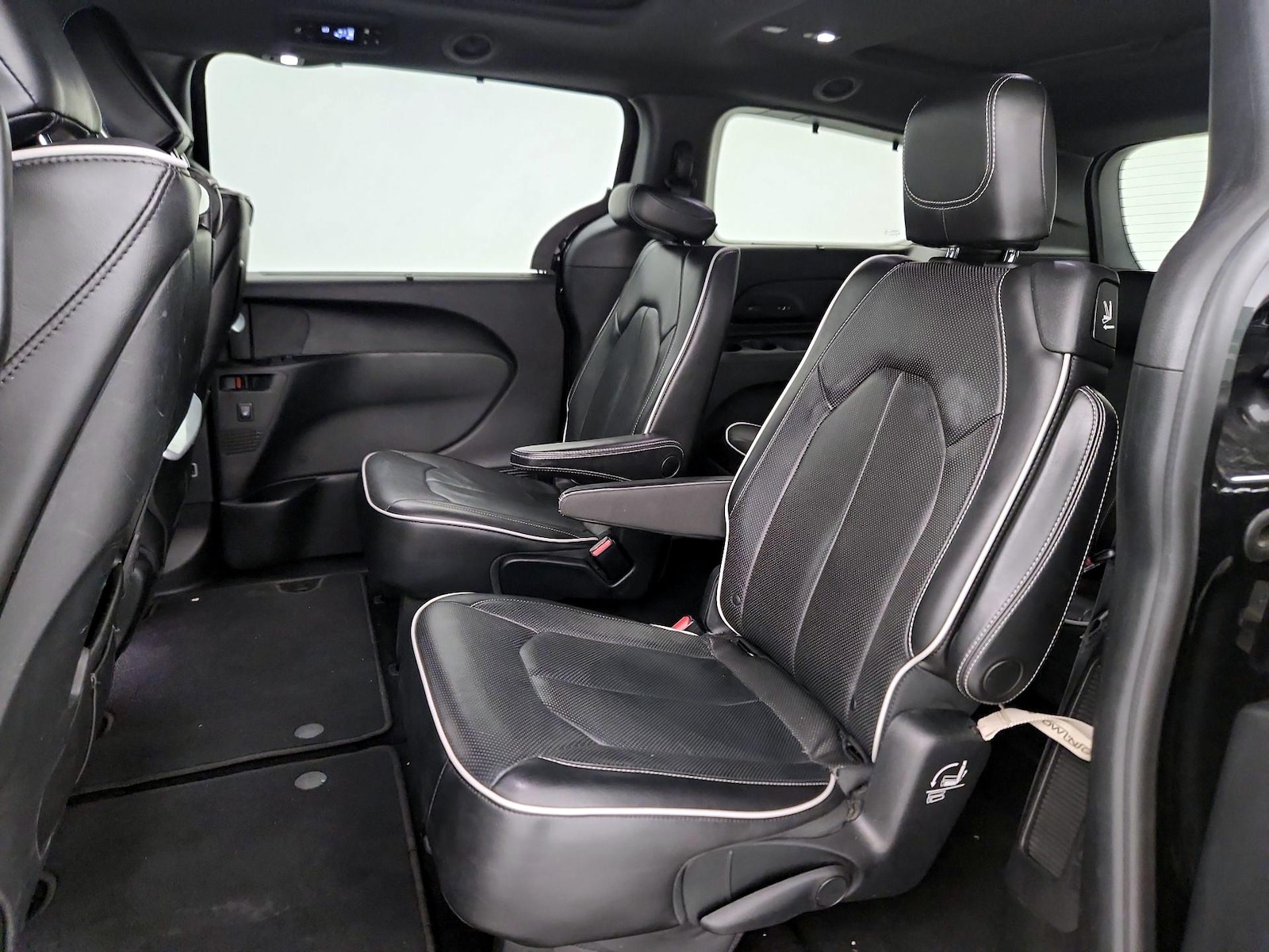 2018 Chrysler Pacifica Limited - Photo 22