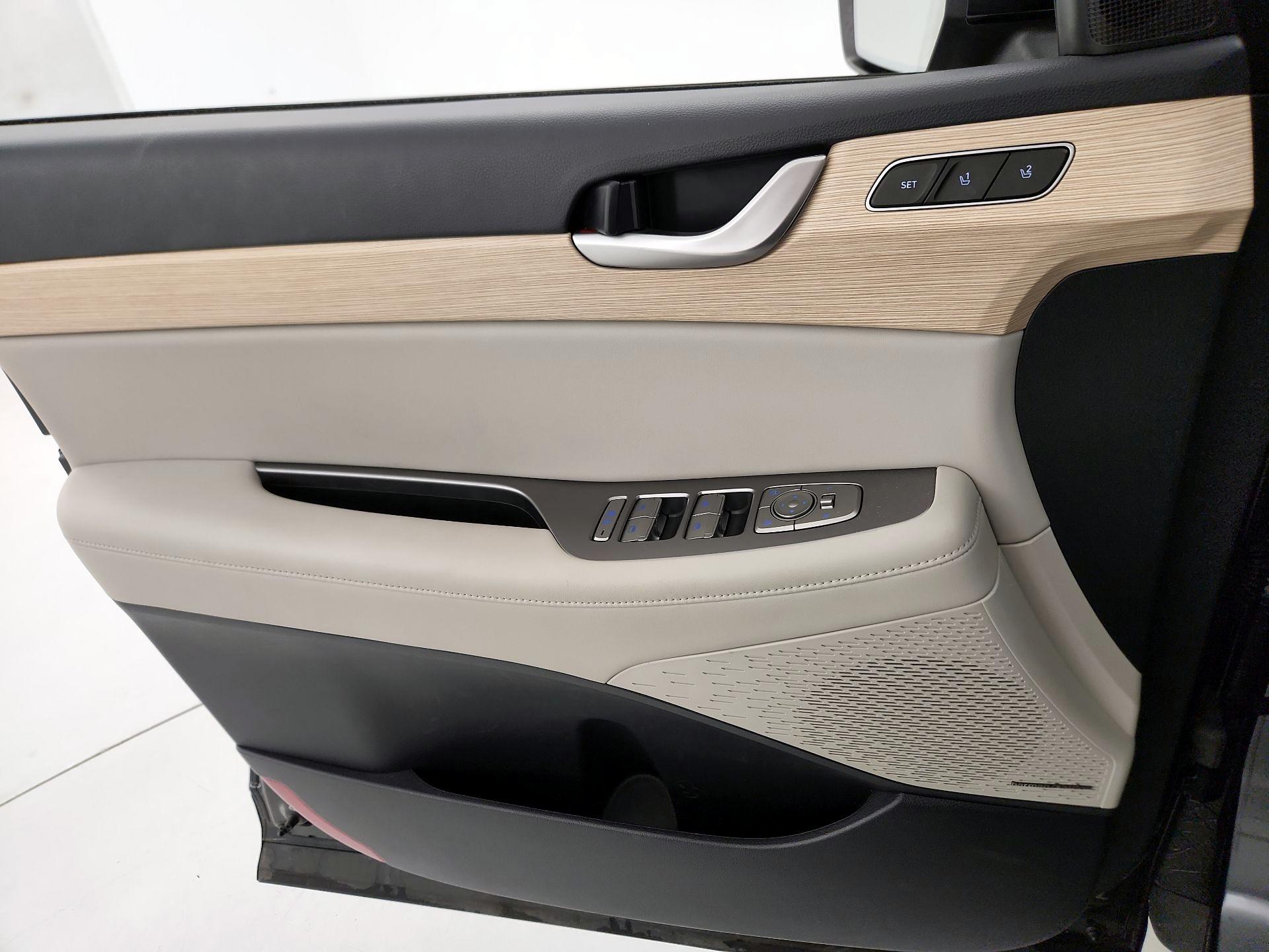 Thumbnail: 2023 Hyundai Palisade - 12