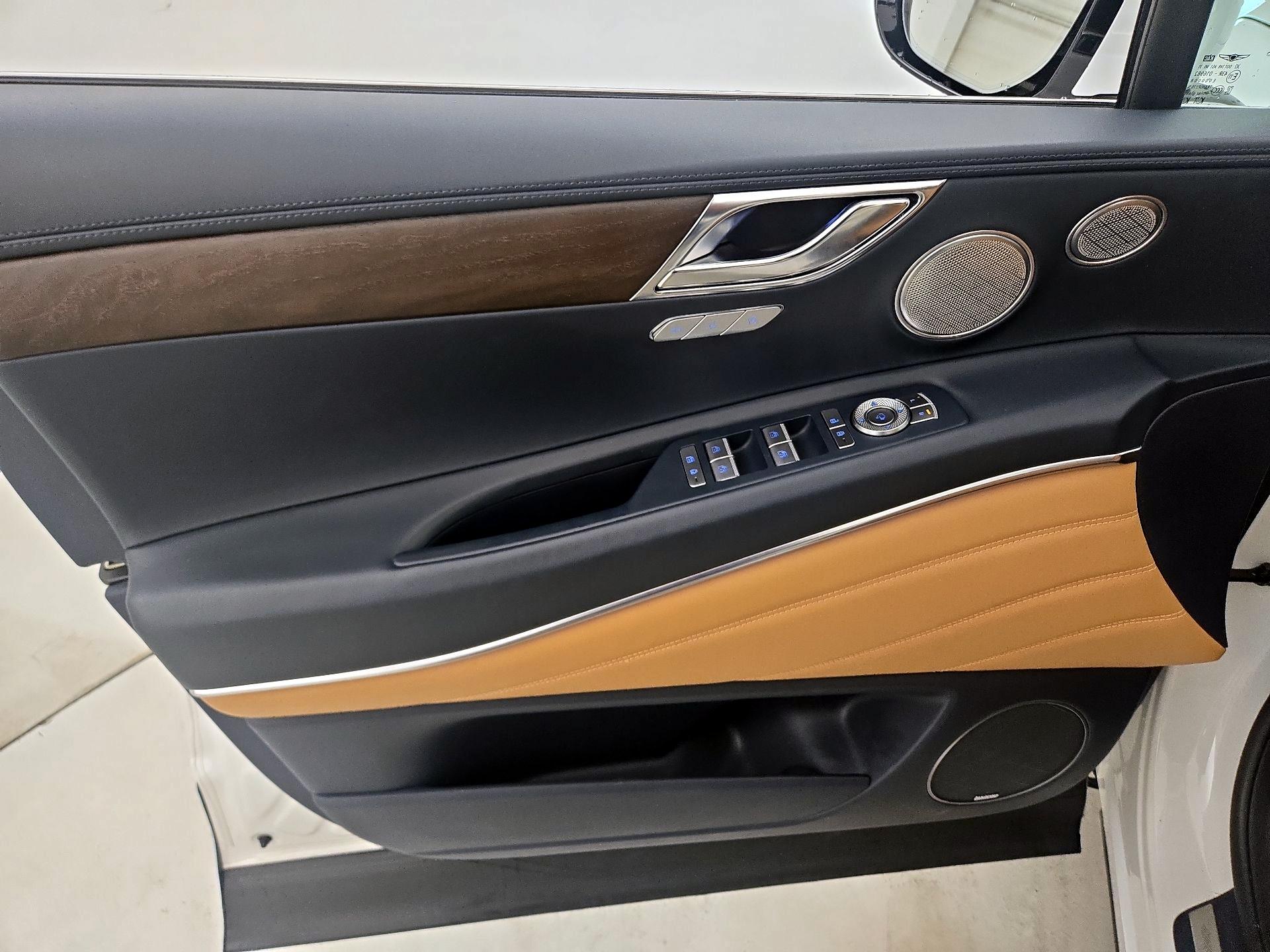 Thumbnail: 2024 Genesis GV80 - 12