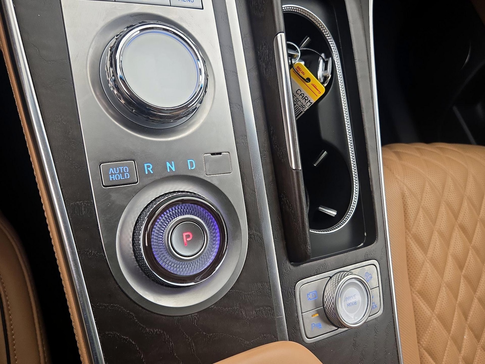 2024 GENESIS GV80 - Photo 19
