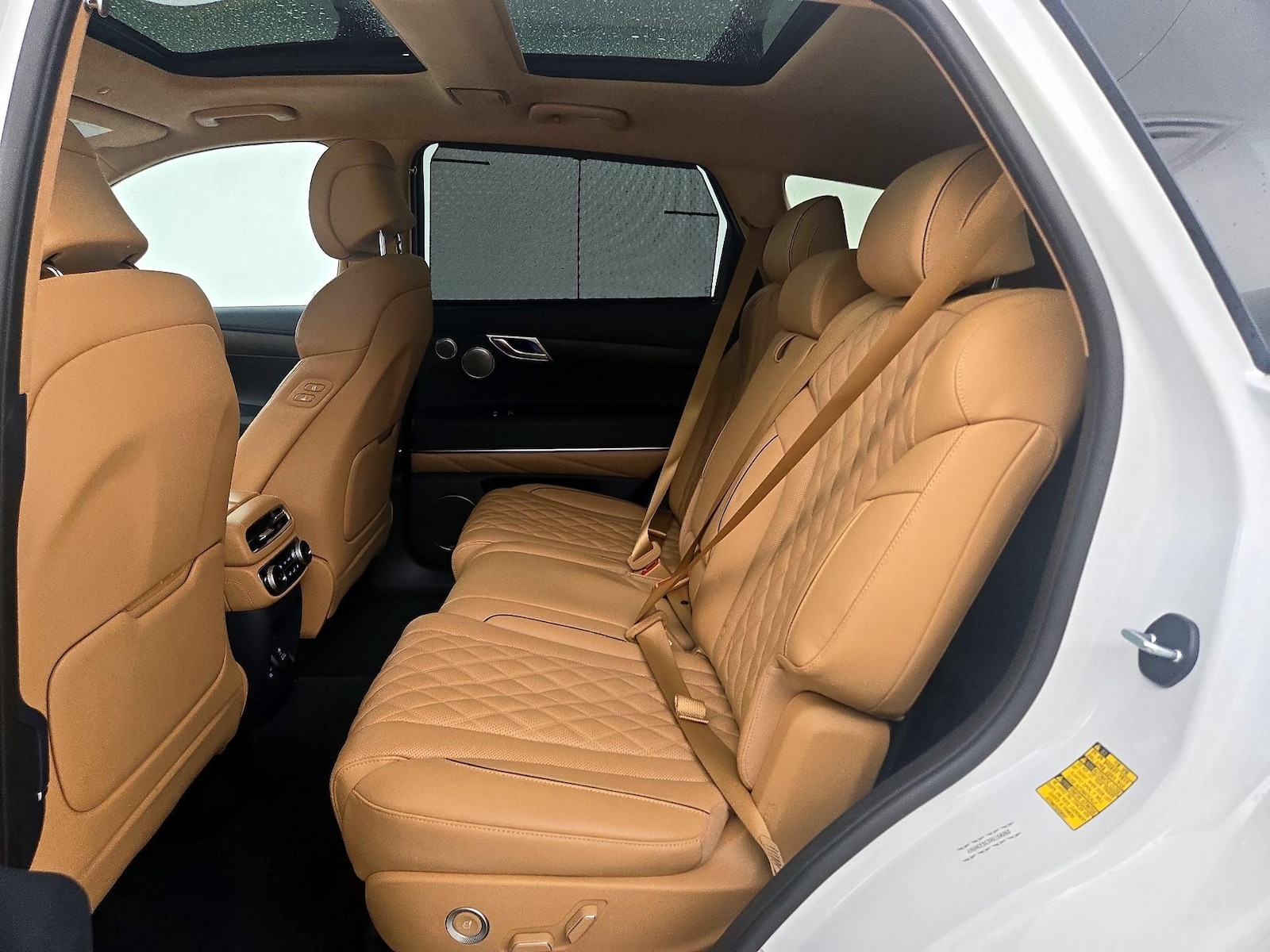 2024 GENESIS GV80 - Photo 22