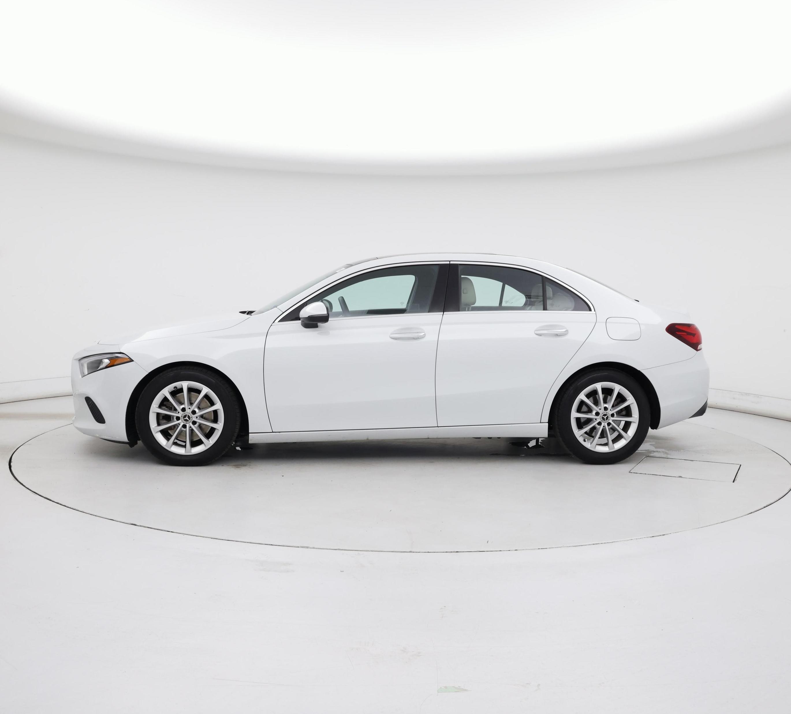 Thumbnail: 2020 Mercedes-Benz A-Class - 3