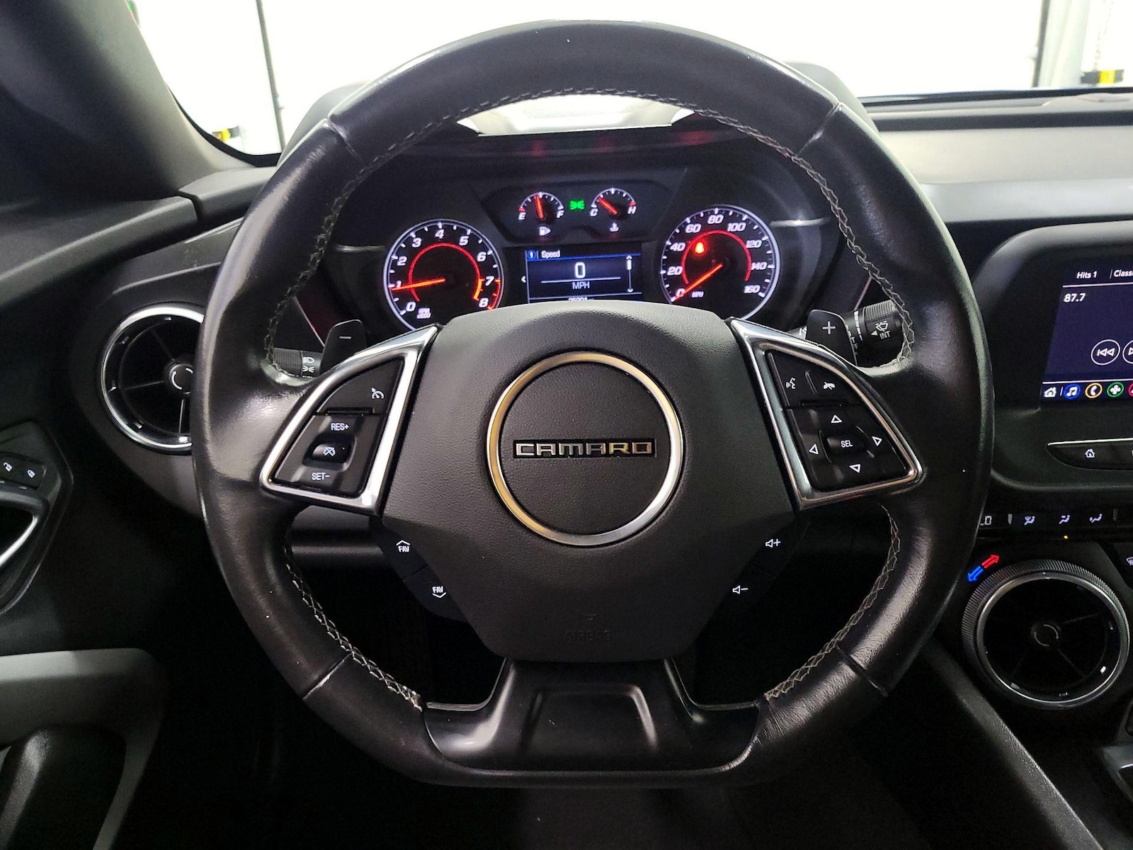 2023 Chevrolet Camaro 1LT - Photo 11