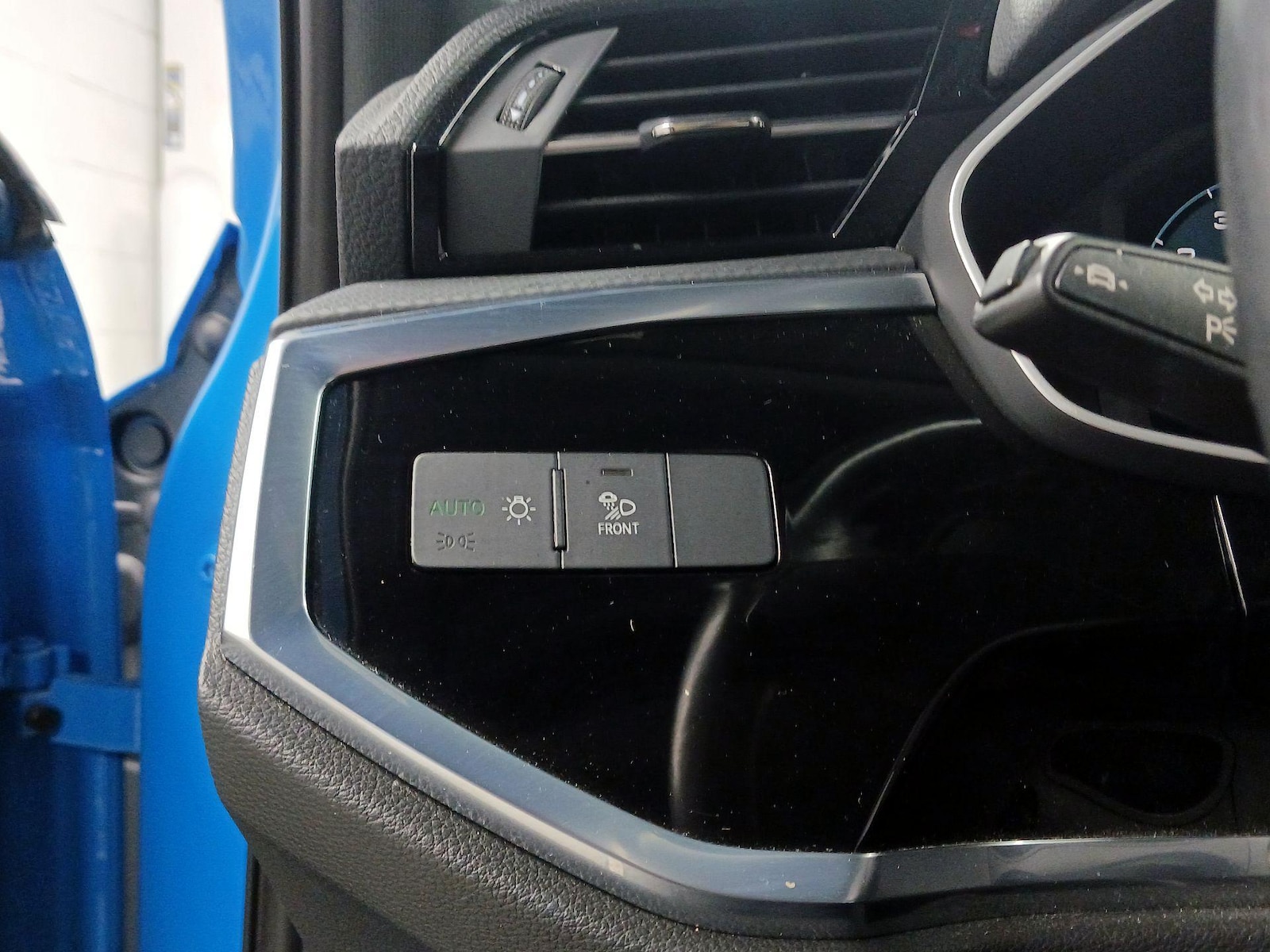 2023 Audi Q3 S Line Premium - Photo 14