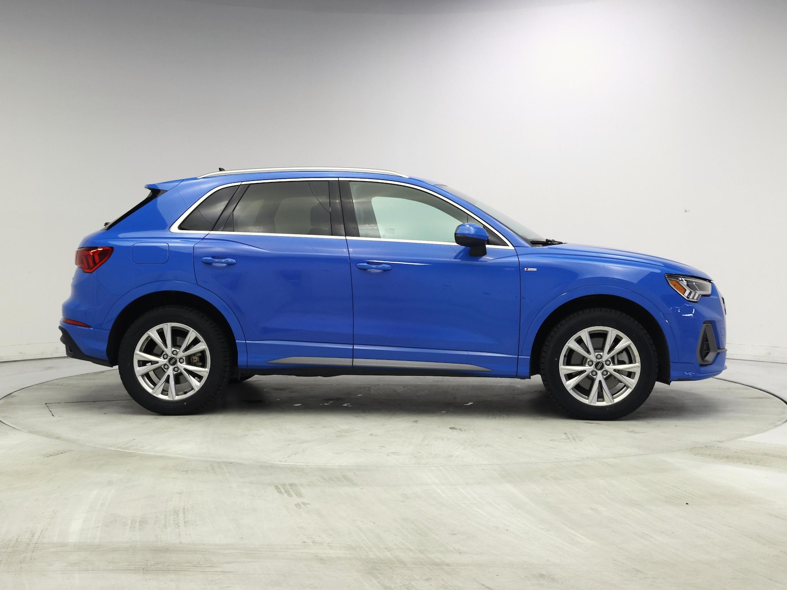 2023 Audi Q3 S Line Premium - Photo 8