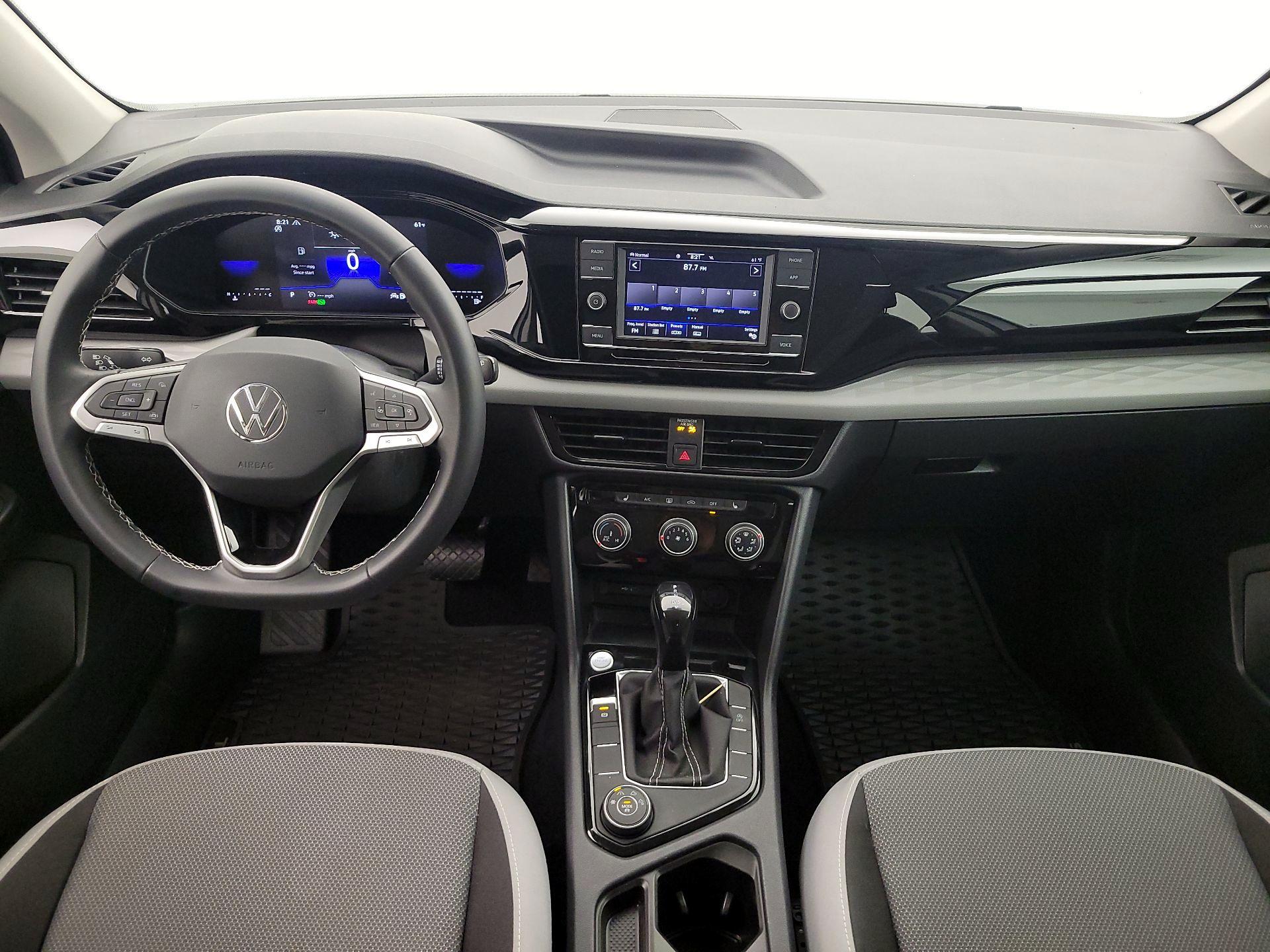Thumbnail: 2023 Volkswagen Taos - 9