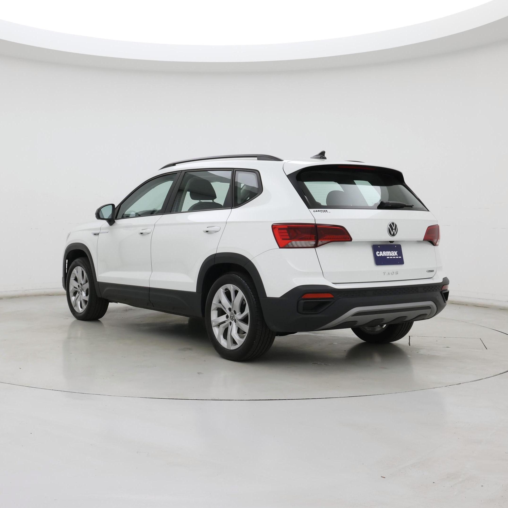 Thumbnail: 2023 Volkswagen Taos - 2