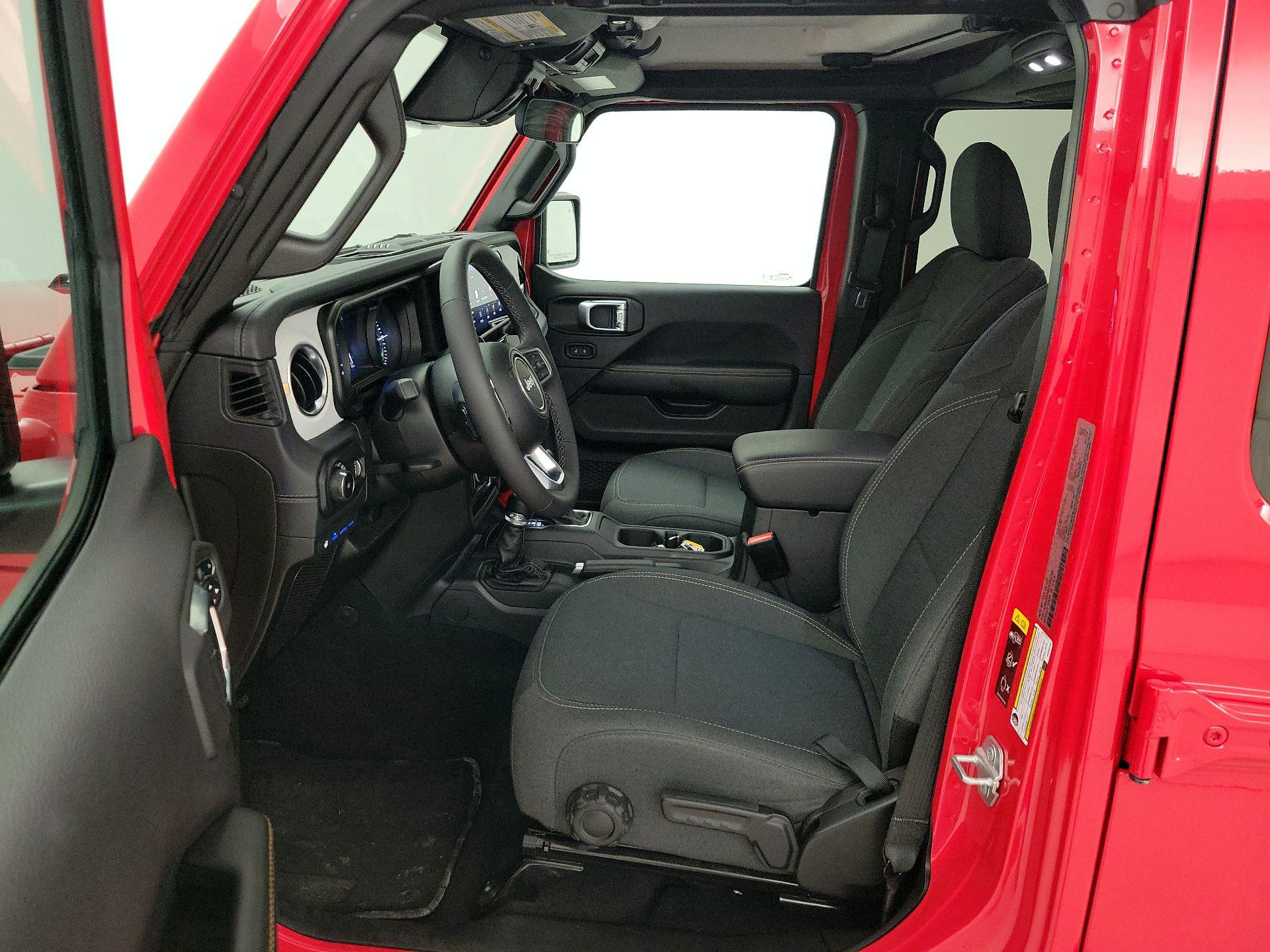 Thumbnail: 2025 Jeep Wrangler - 11
