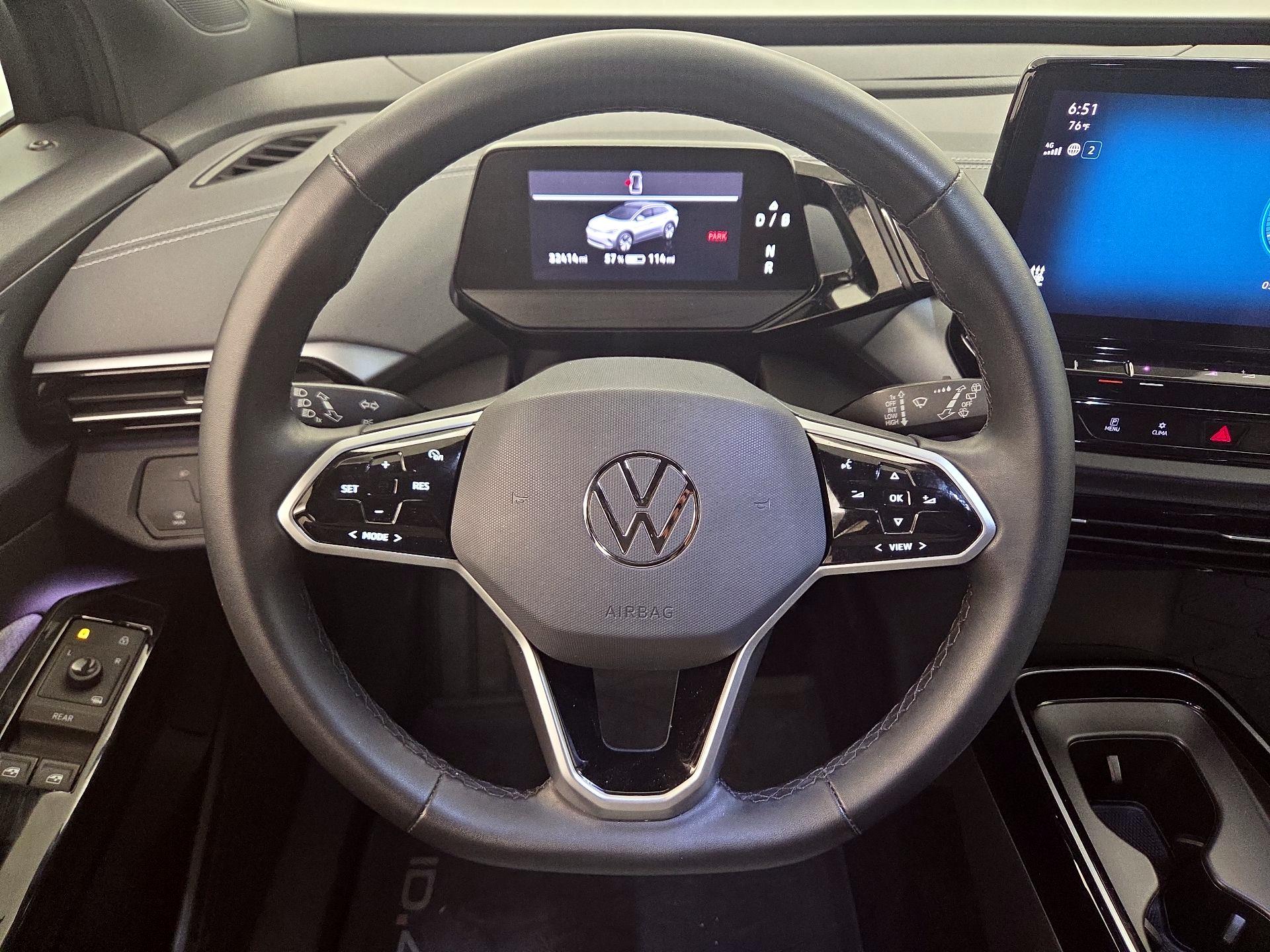 Thumbnail: 2023 Volkswagen ID.4 - 10