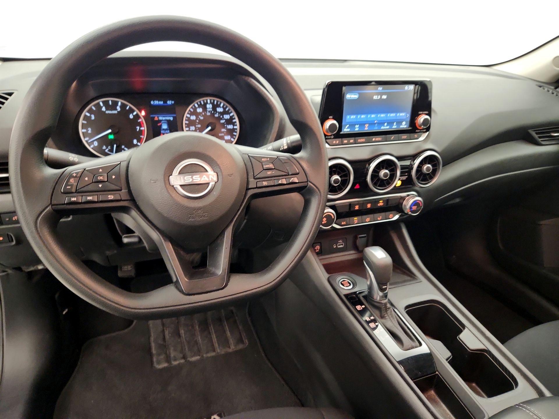 Thumbnail: 2024 Nissan Sentra - 9