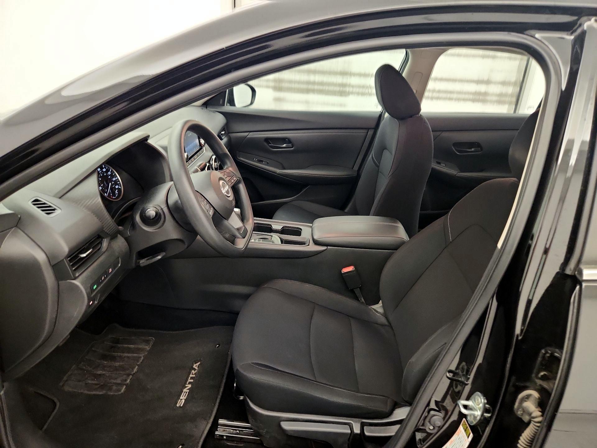 Thumbnail: 2024 Nissan Sentra - 11