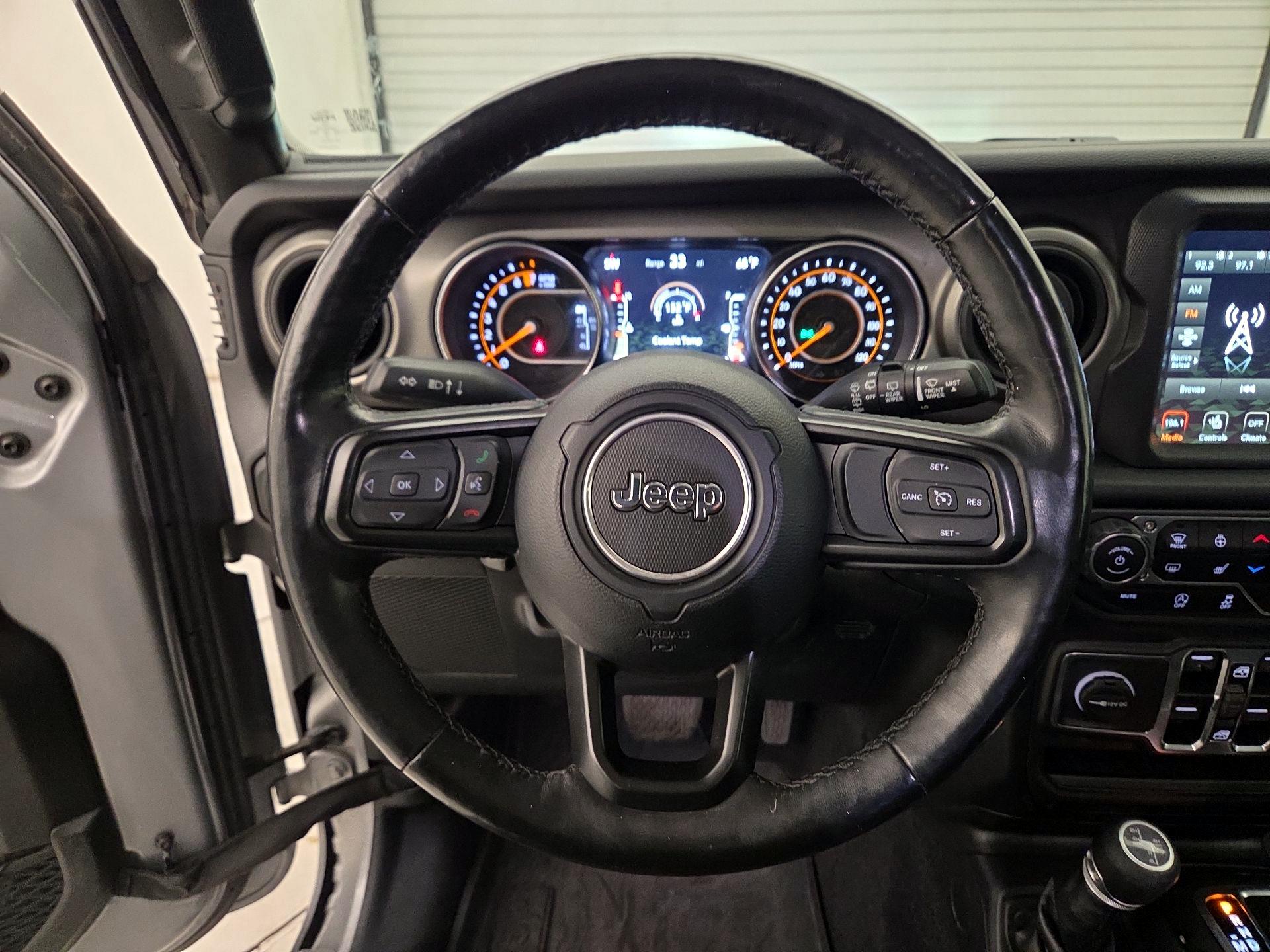 Thumbnail: 2021 Jeep Wrangler - 10