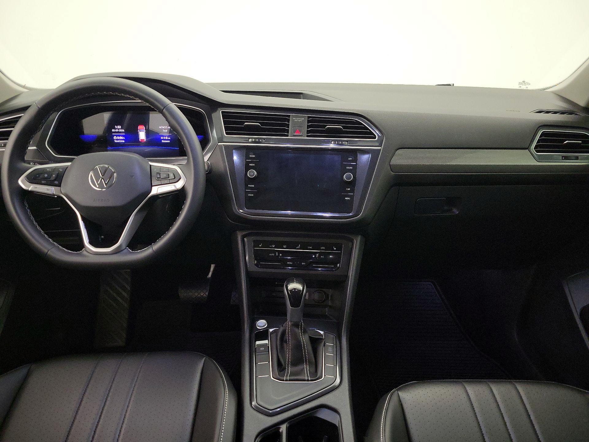 Thumbnail: 2024 Volkswagen Tiguan - 9