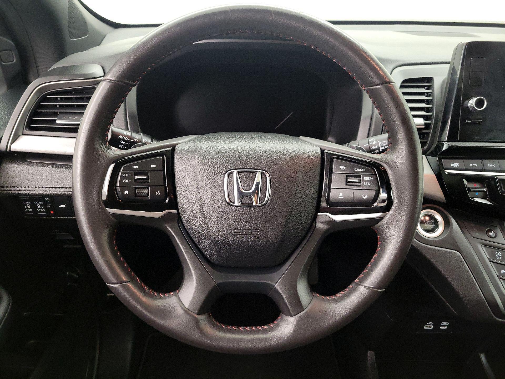 Thumbnail: 2025 Honda Odyssey - 10