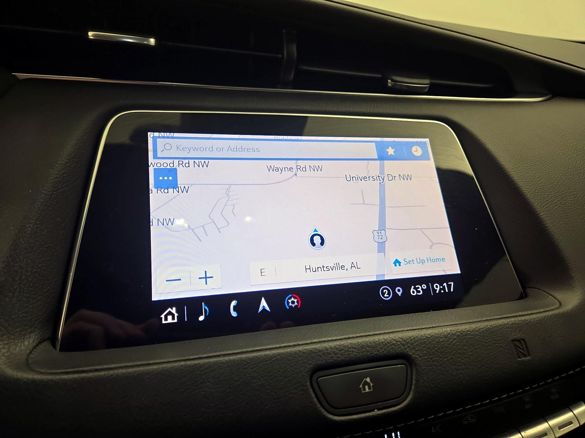 Thumbnail: 2021 Cadillac XT4 - 14