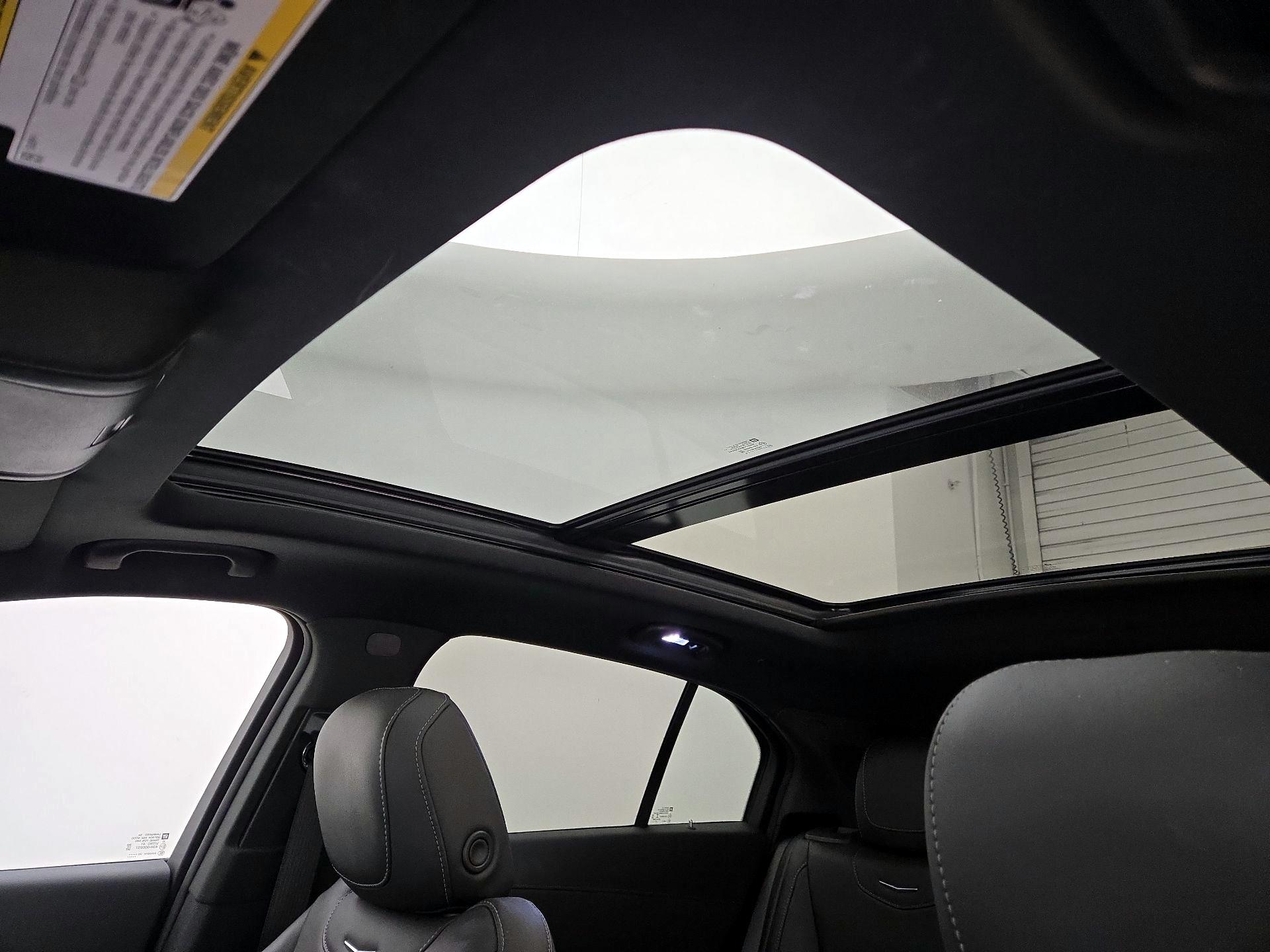Thumbnail: 2021 Cadillac XT4 - 20