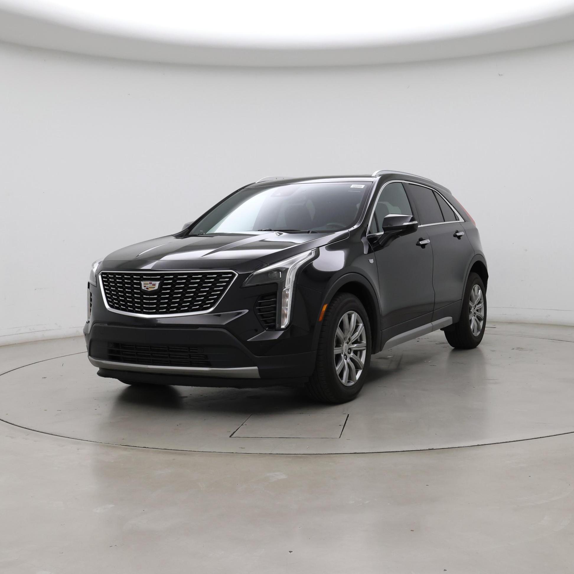 Thumbnail: 2021 Cadillac XT4 - 4