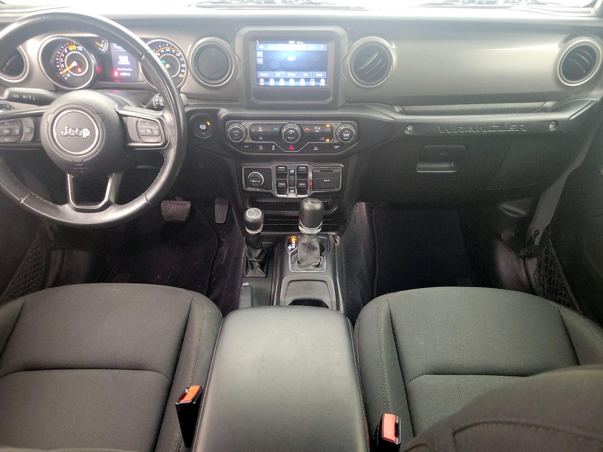 Thumbnail: 2022 Jeep Wrangler - 9