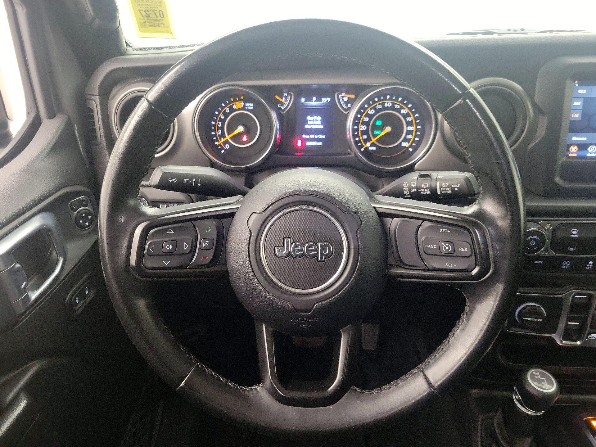 Thumbnail: 2022 Jeep Wrangler - 10
