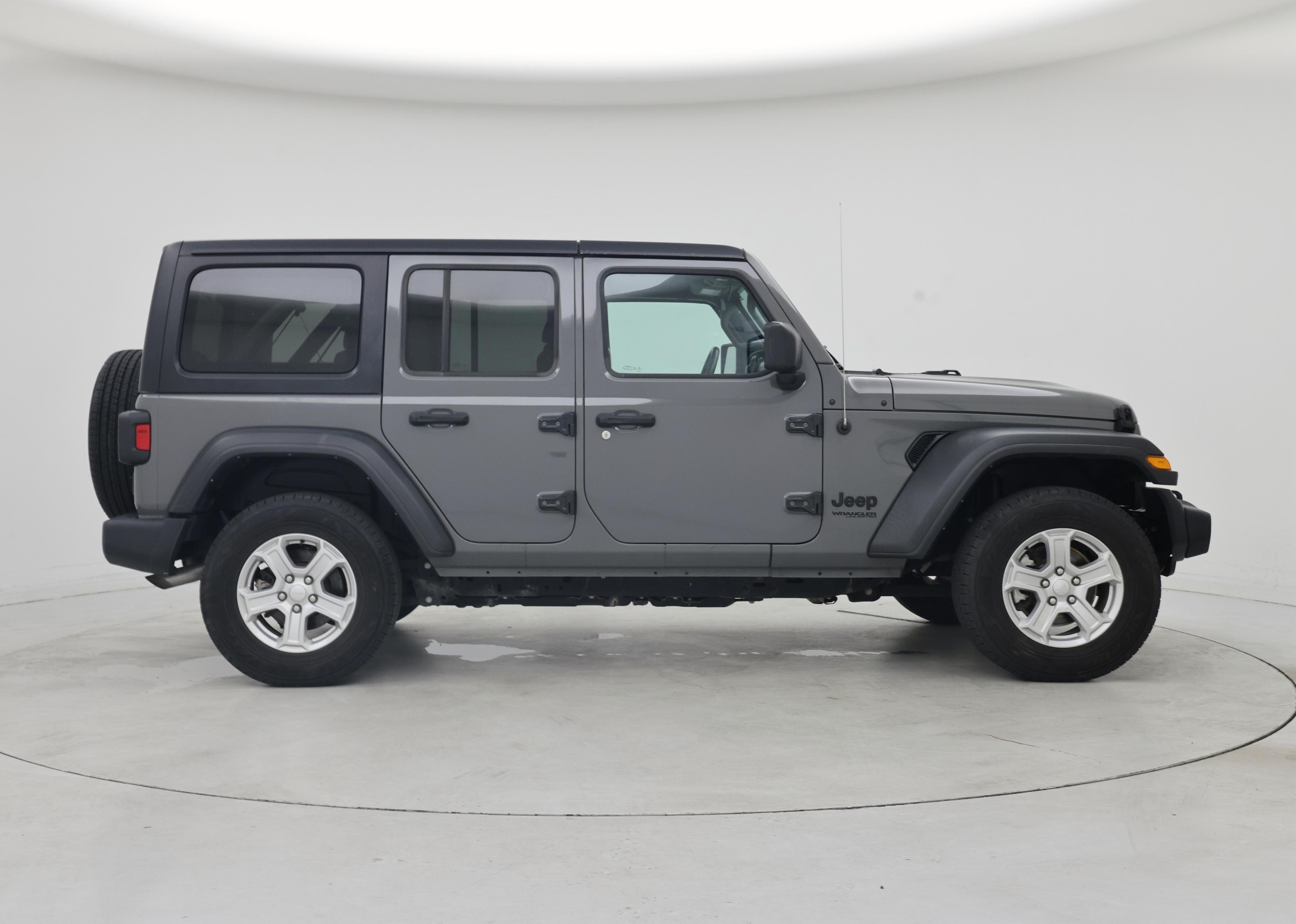Thumbnail: 2022 Jeep Wrangler - 7