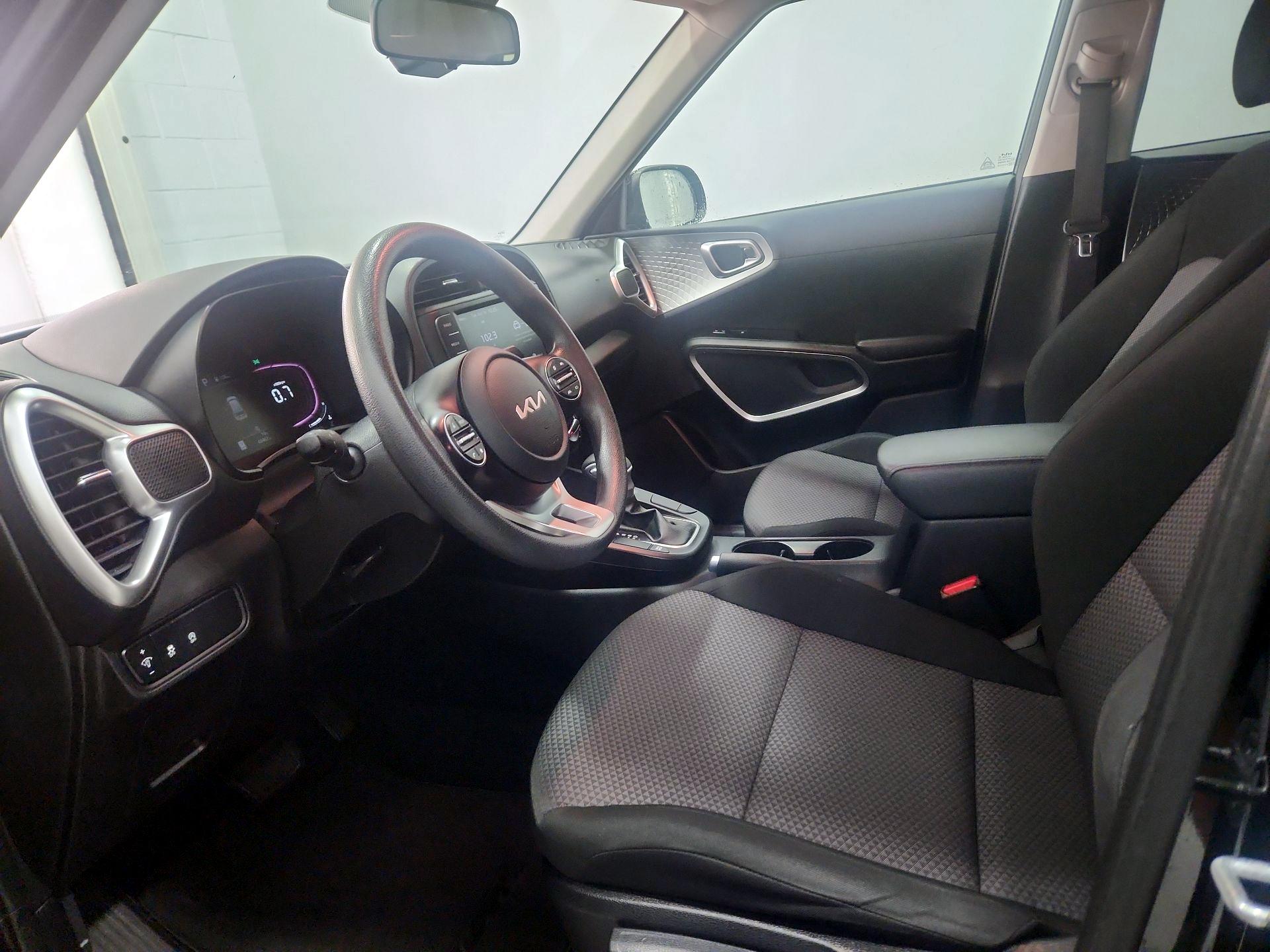 Thumbnail: 2023 Kia Soul - 11