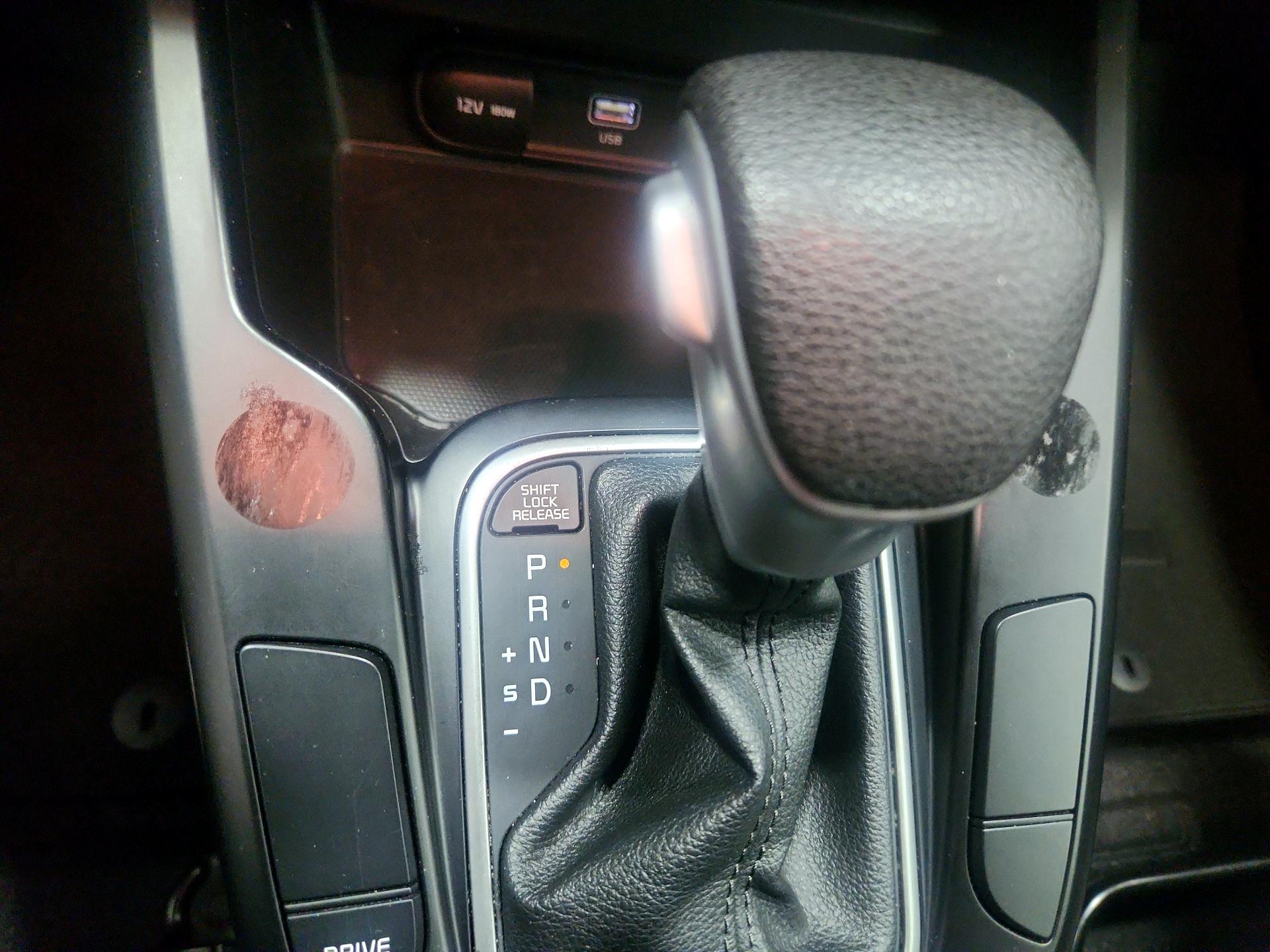 Thumbnail: 2023 Kia Soul - 17