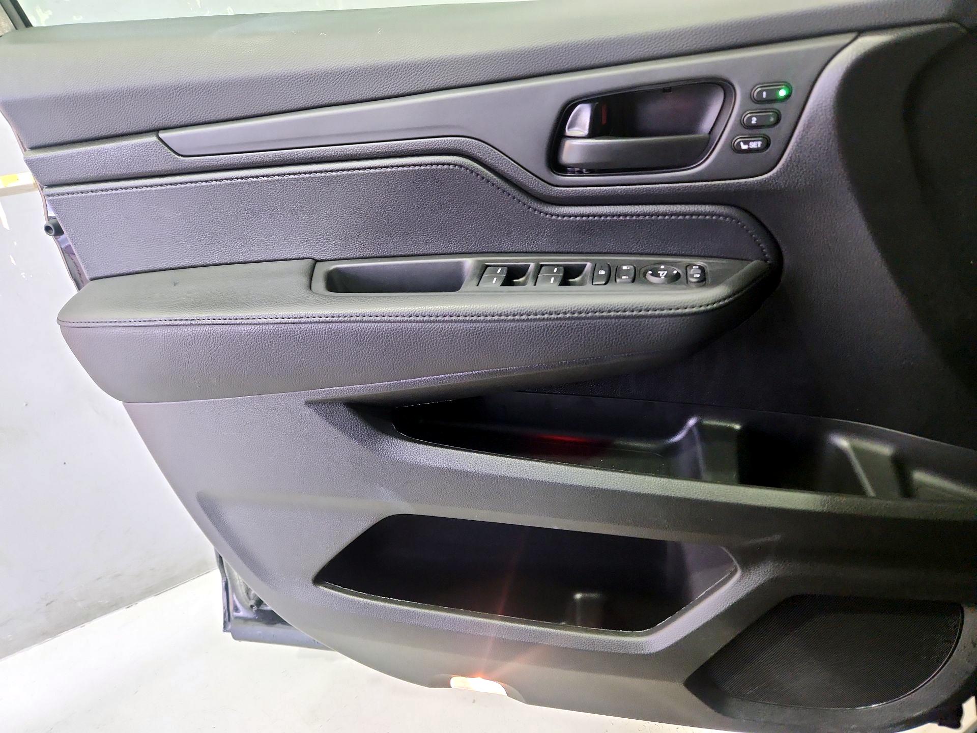 Thumbnail: 2025 Honda Odyssey - 12