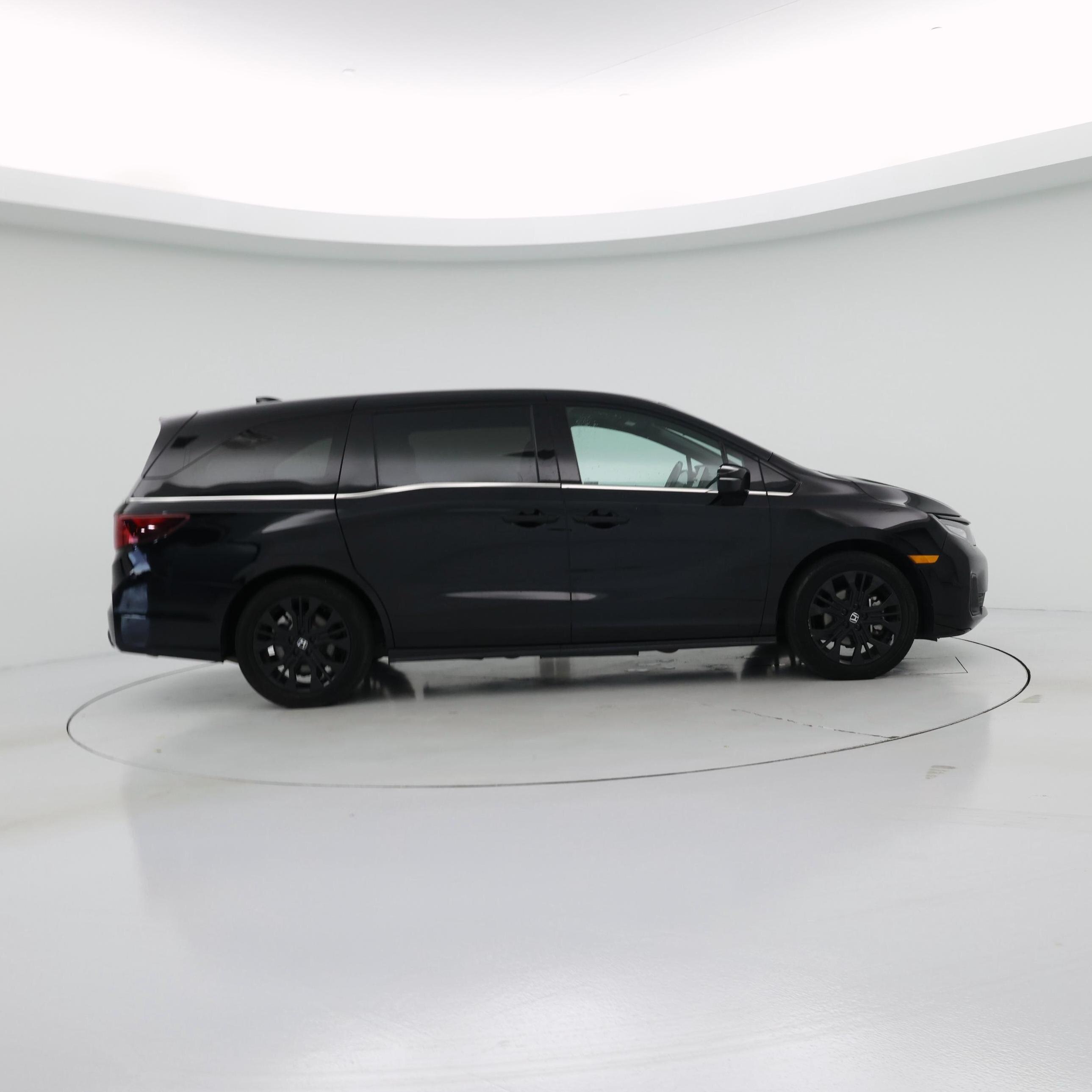 Thumbnail: 2025 Honda Odyssey - 7