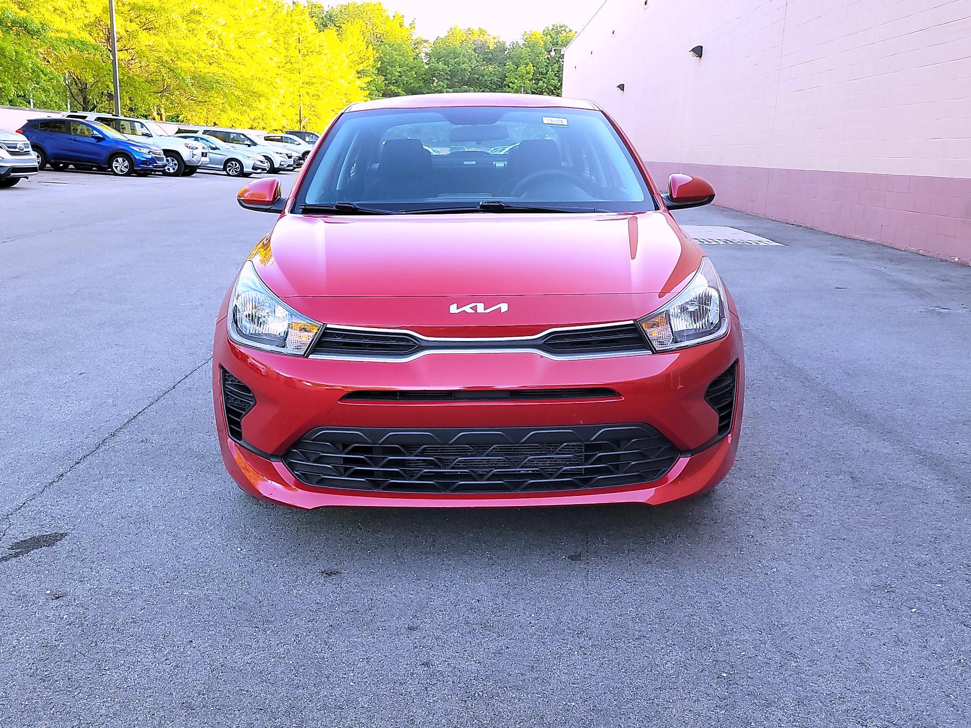 Thumbnail: 2022 Kia Rio - 2