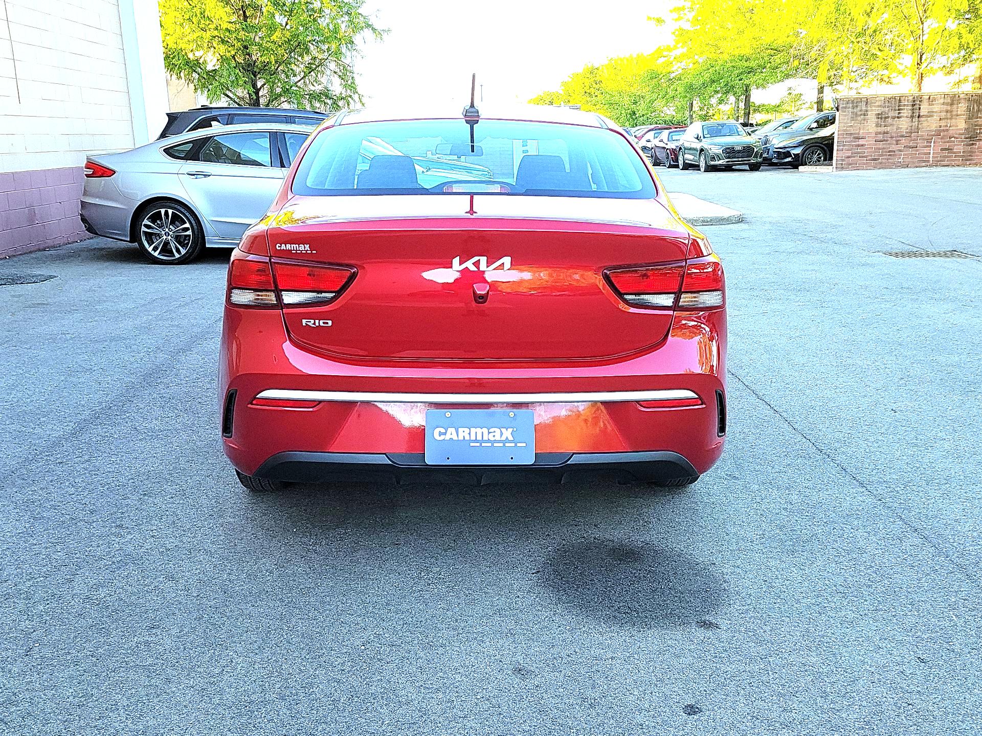 Thumbnail: 2022 Kia Rio - 6