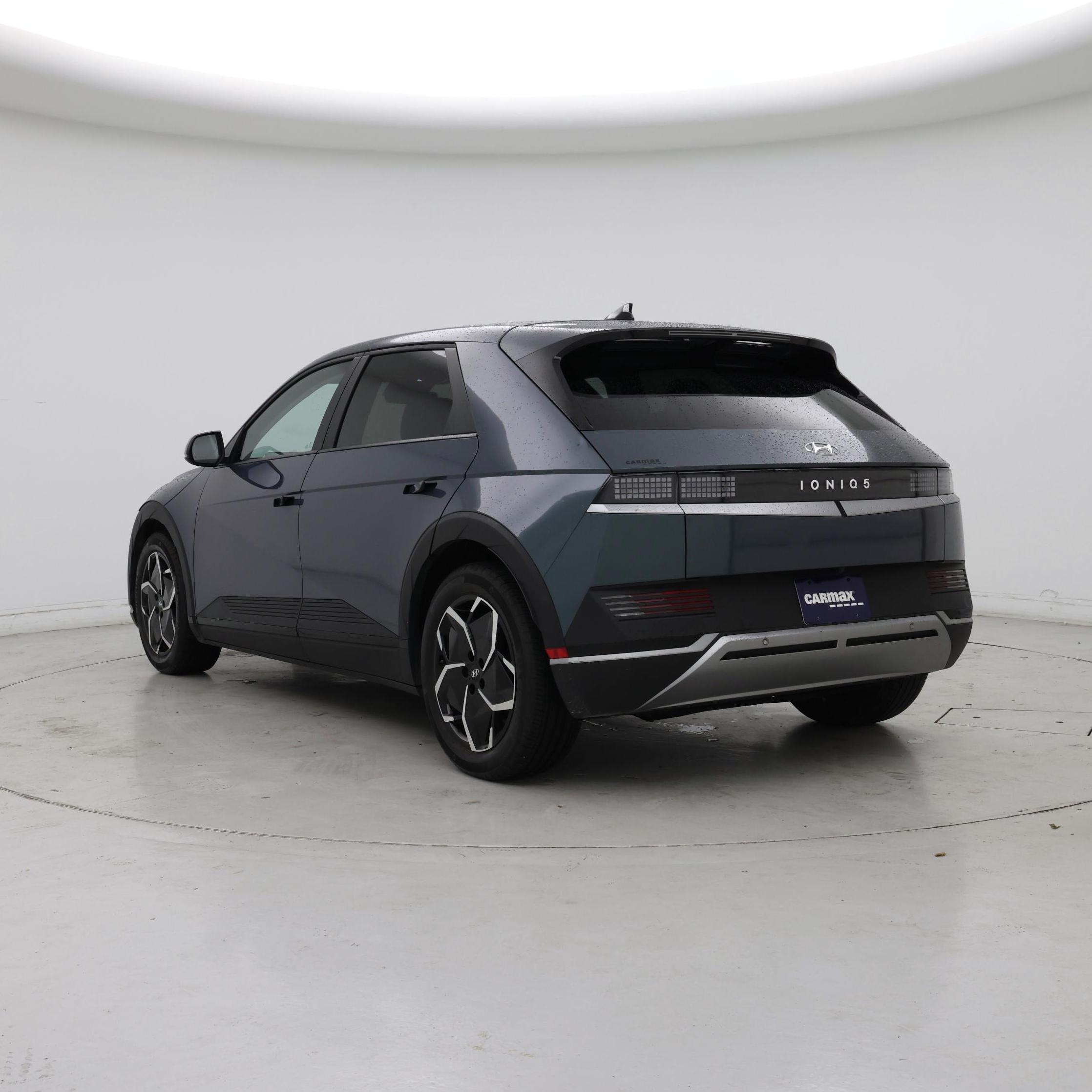 Thumbnail: 2023 Hyundai Ioniq 5 - 2