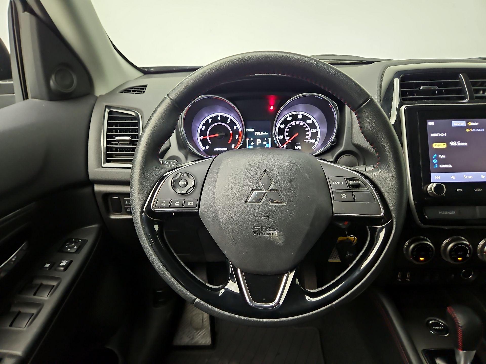Thumbnail: 2024 Mitsubishi Outlander Sport - 10