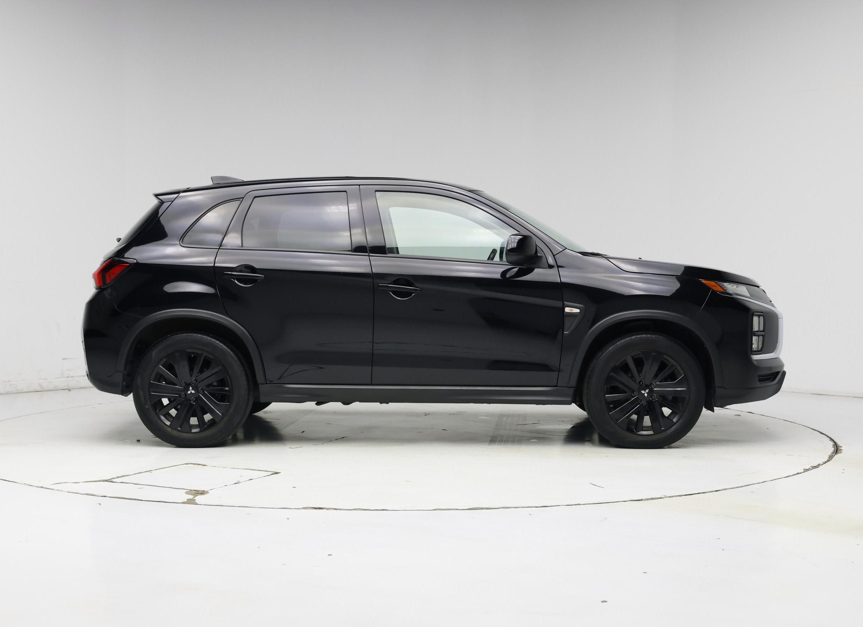 Thumbnail: 2024 Mitsubishi Outlander Sport - 7