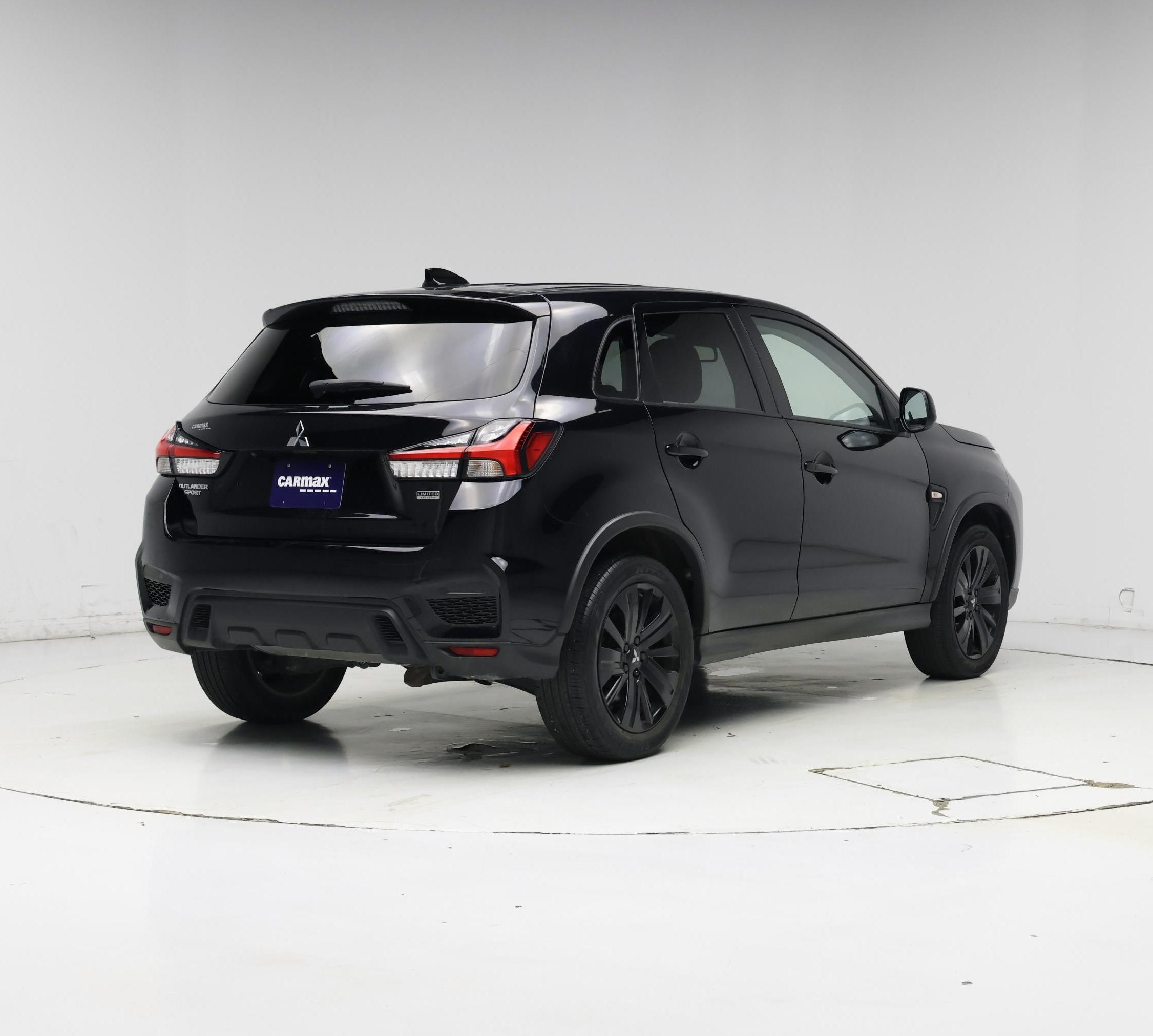 Thumbnail: 2024 Mitsubishi Outlander Sport - 8