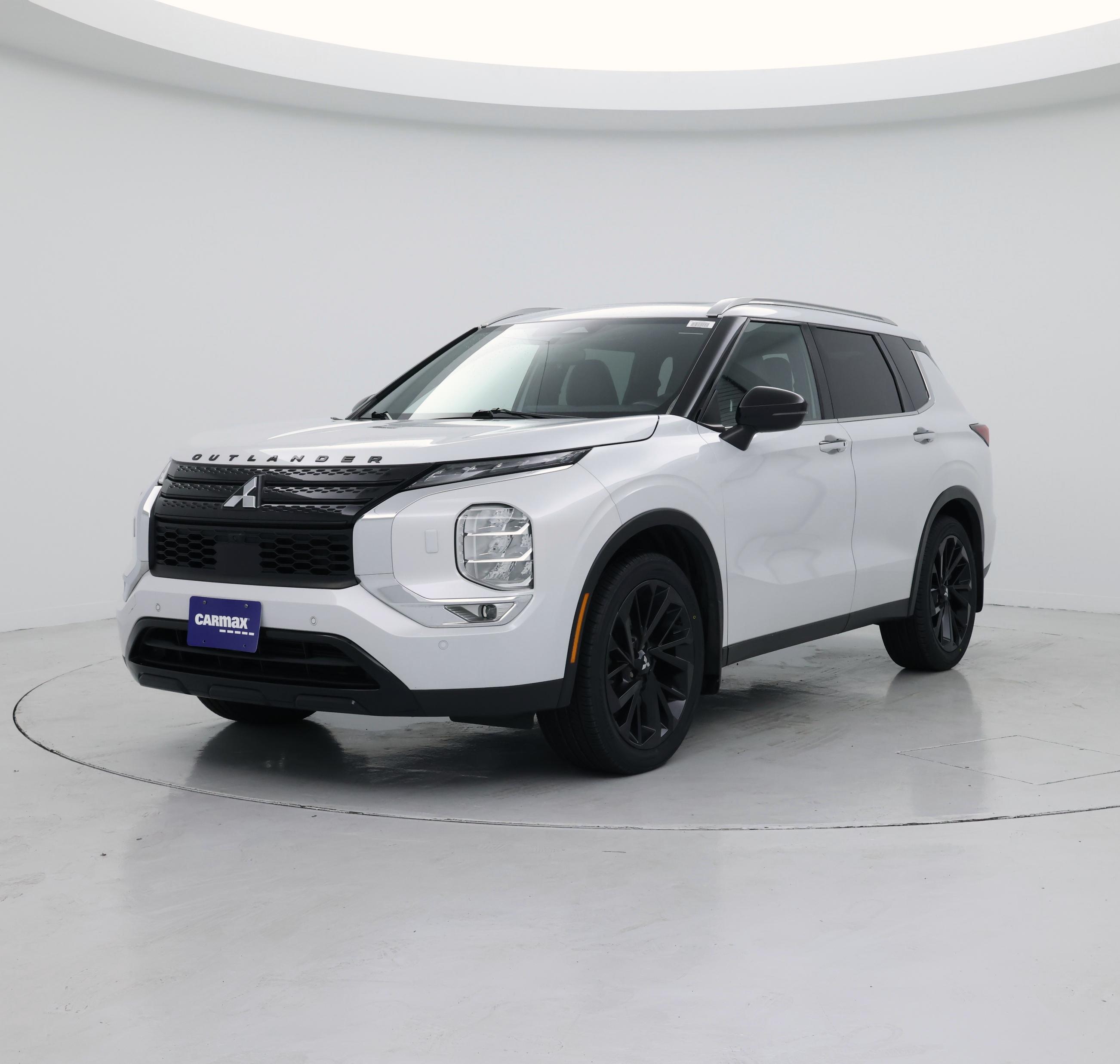 Thumbnail: 2022 Mitsubishi Outlander - 4