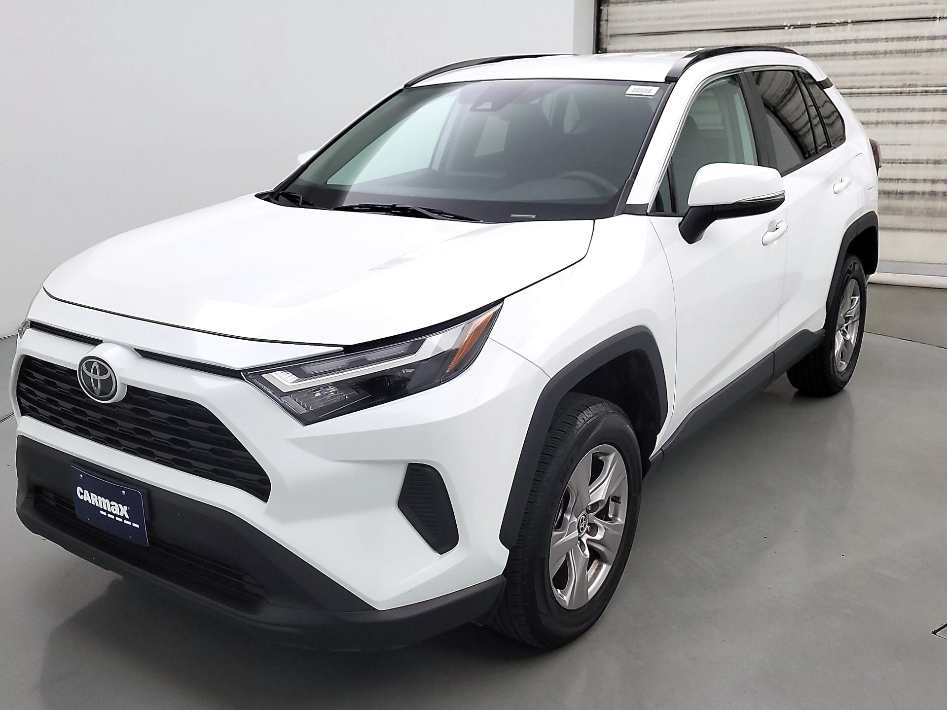 Thumbnail: 2023 Toyota RAV4 - 3