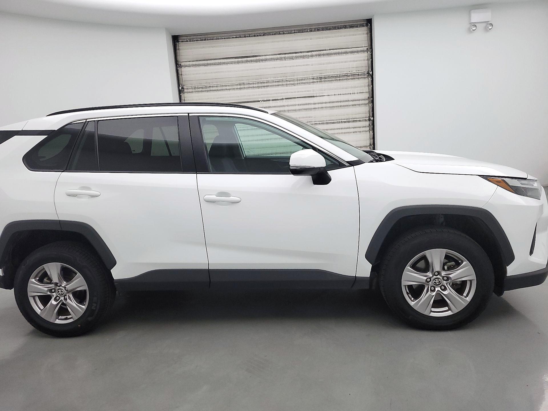 Thumbnail: 2023 Toyota RAV4 - 4