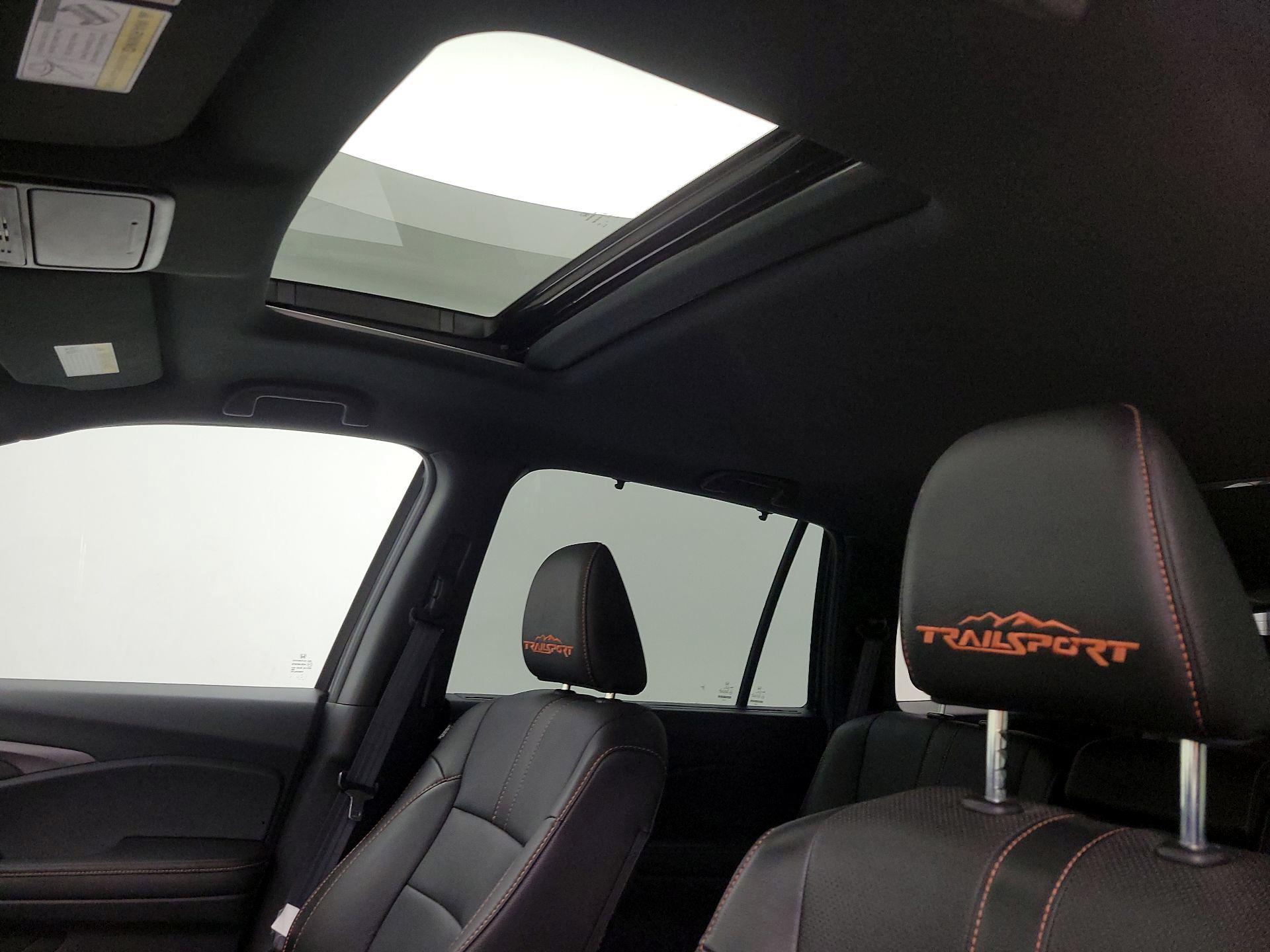 Thumbnail: 2022 Honda Pilot - 20