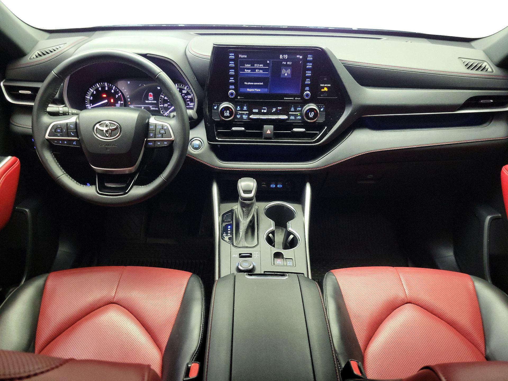 Thumbnail: 2022 Toyota Highlander - 9