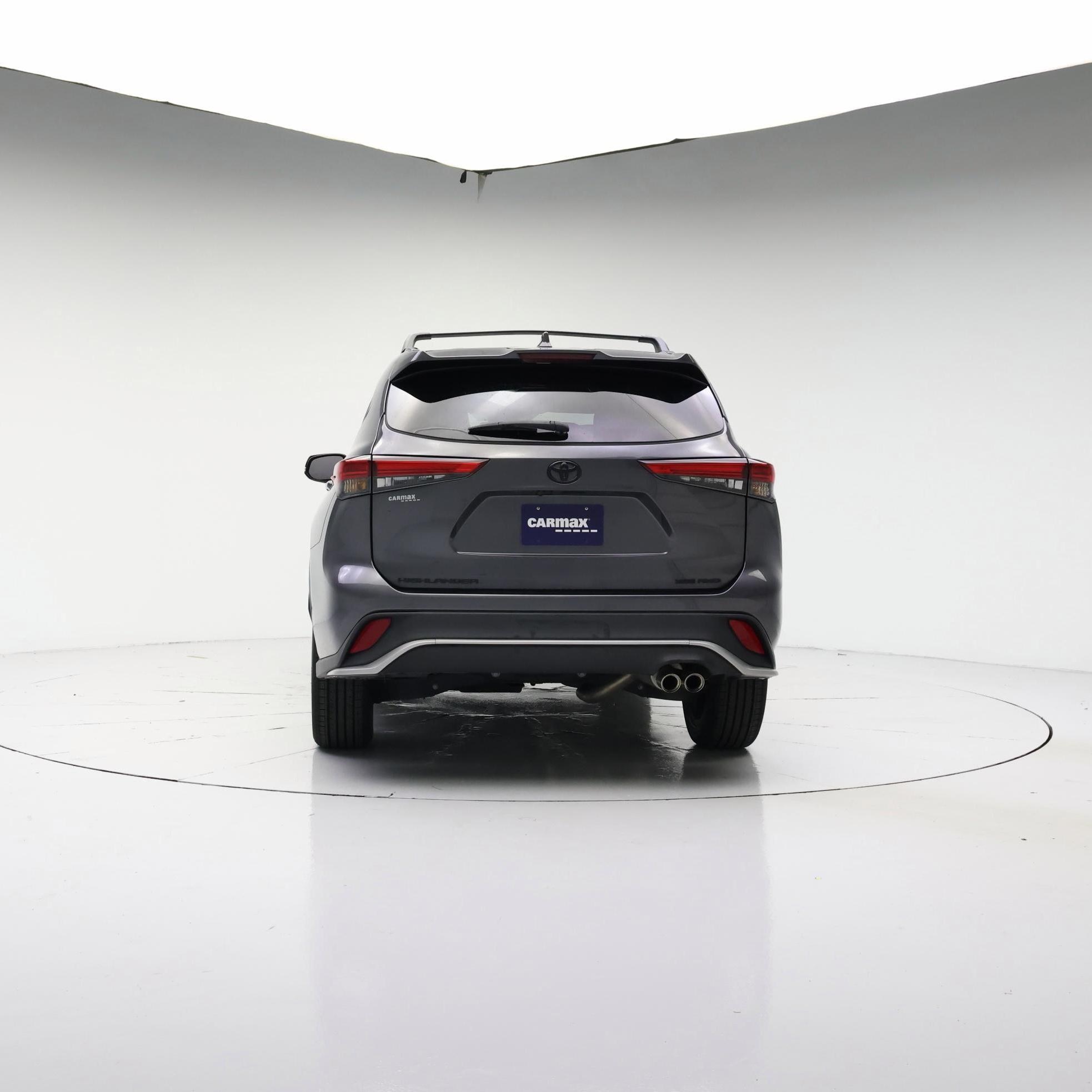 Thumbnail: 2022 Toyota Highlander - 6