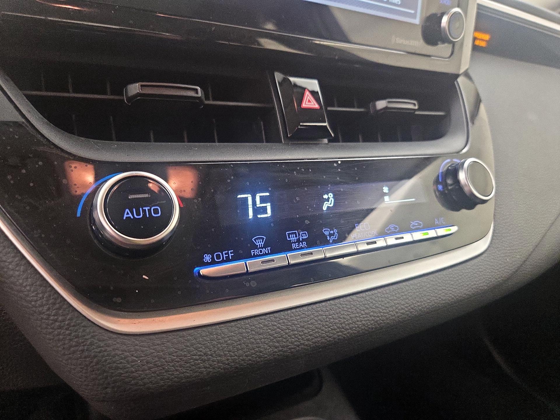 Thumbnail: 2021 Toyota Corolla - 16