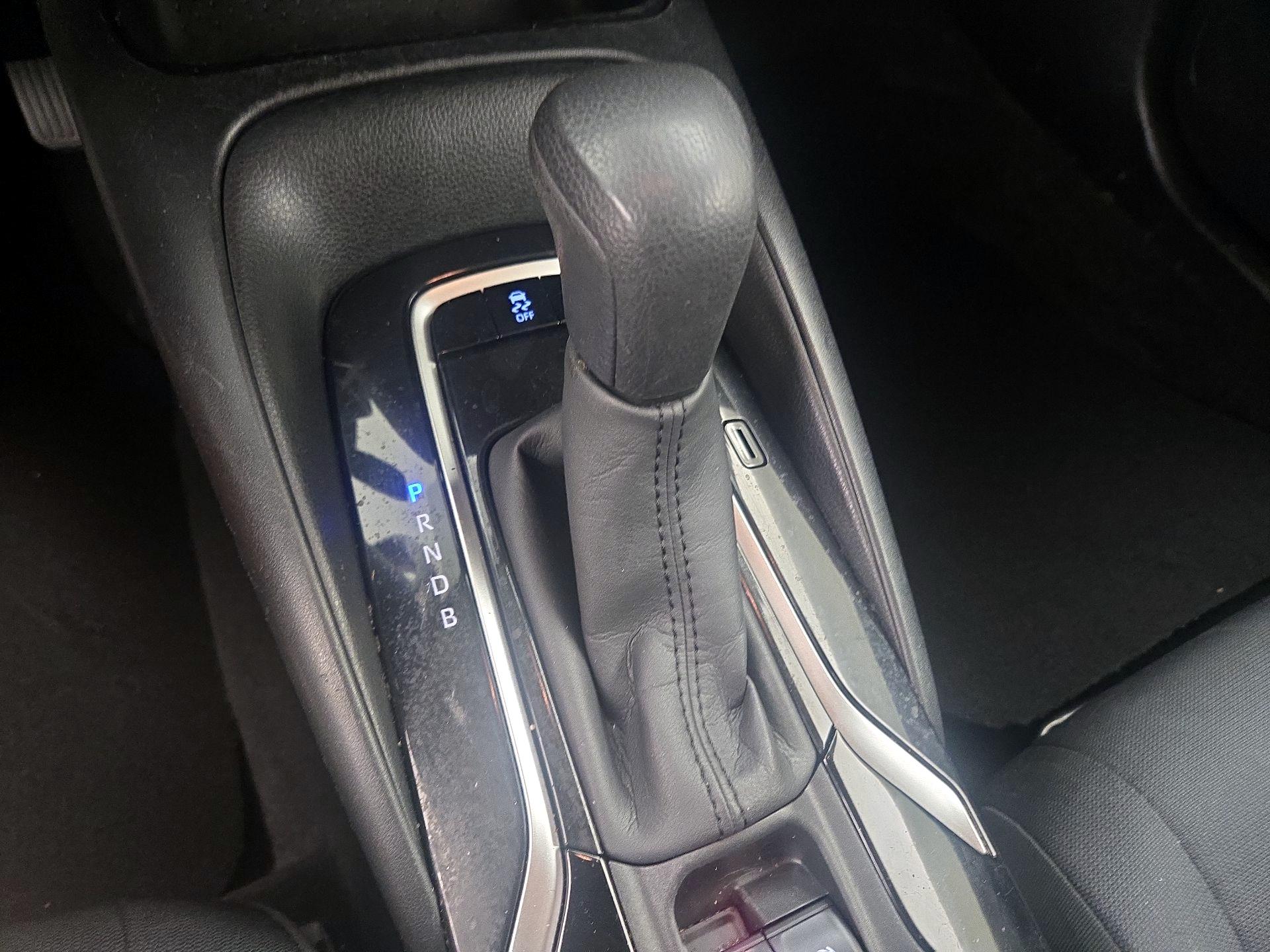 Thumbnail: 2021 Toyota Corolla - 17