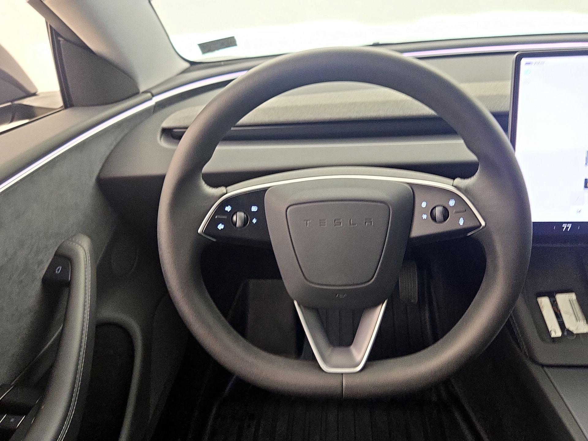 Thumbnail: 2024 Tesla Model 3 - 10