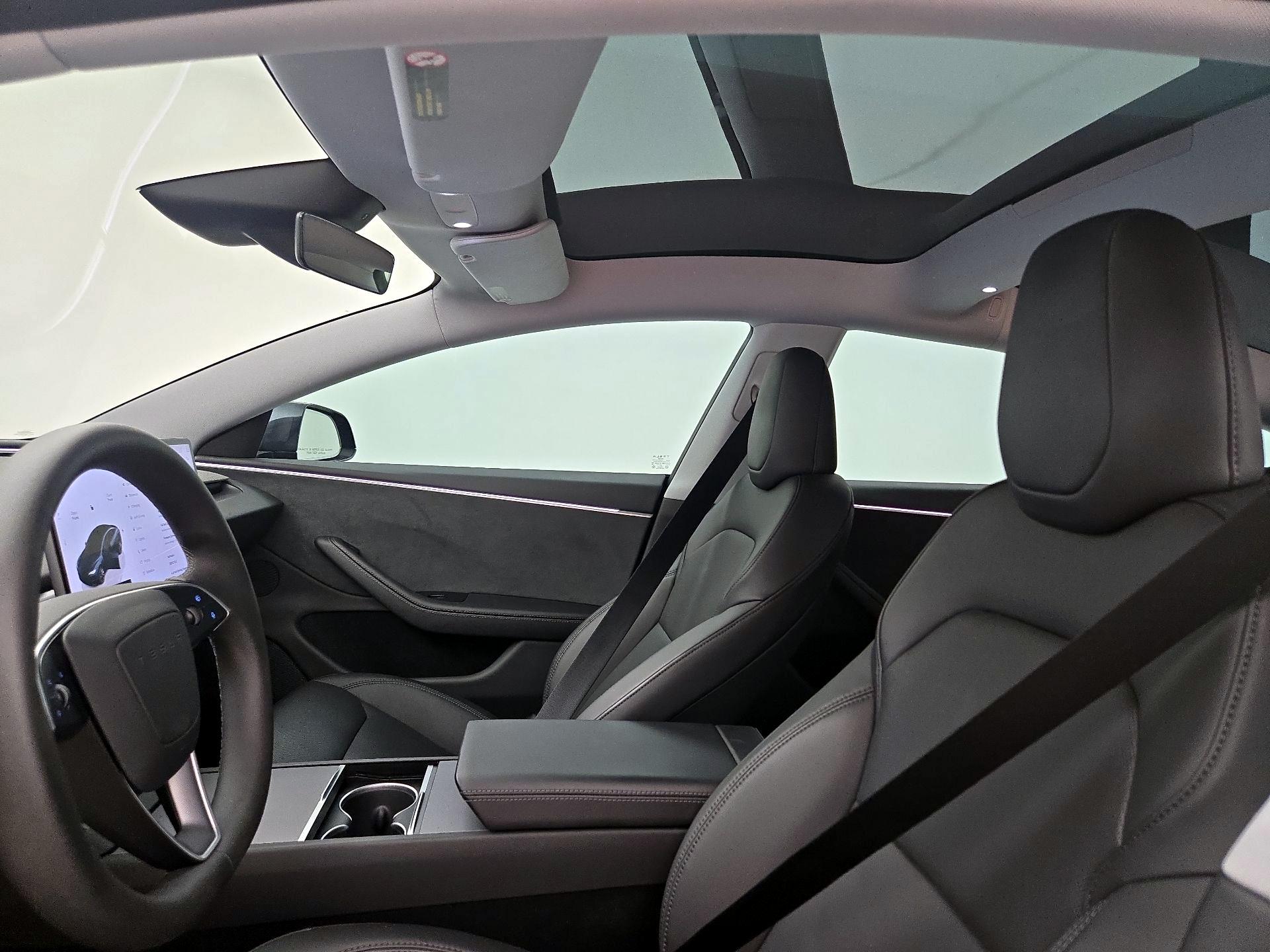 Thumbnail: 2024 Tesla Model 3 - 19