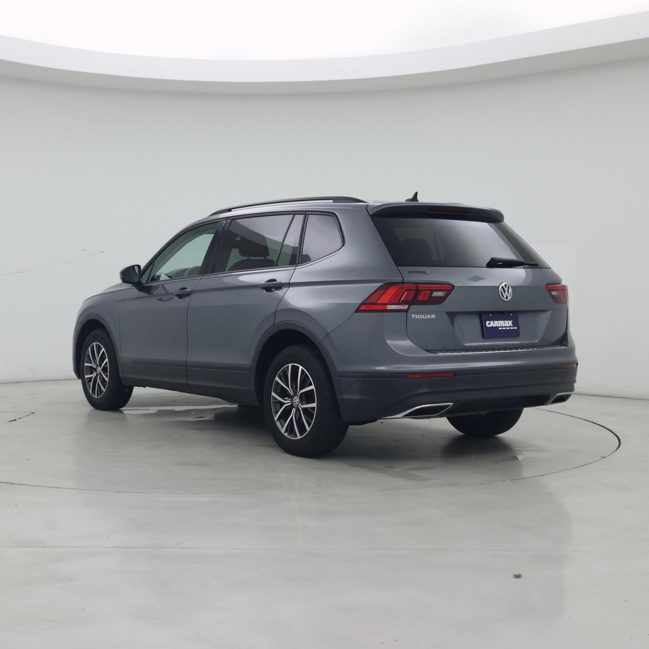 Thumbnail: 2021 Volkswagen Tiguan - 2