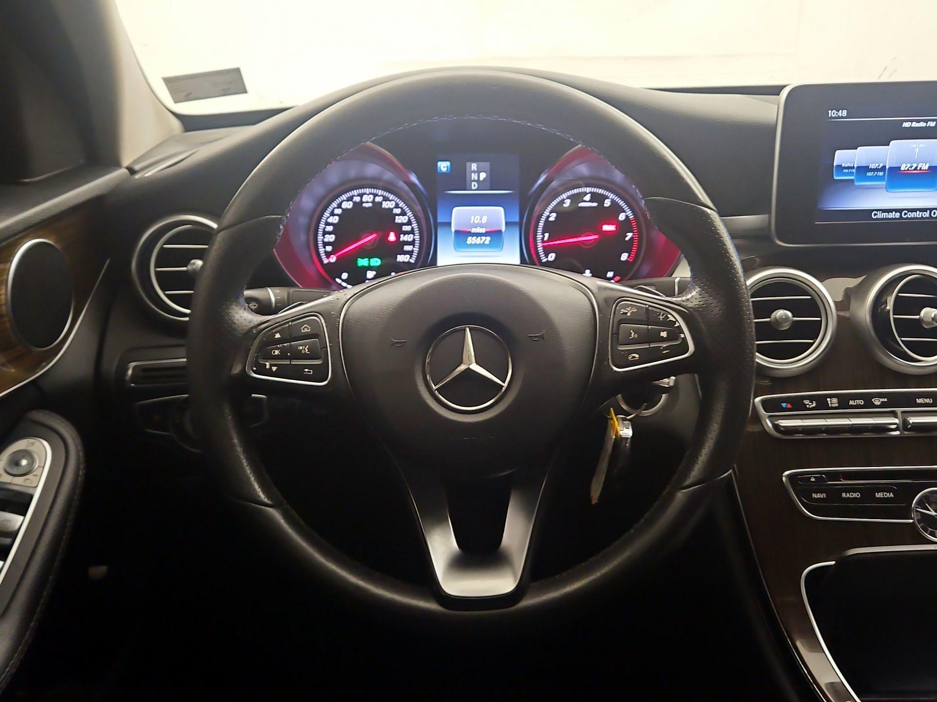 Thumbnail: 2018 Mercedes-Benz C-Class - 10
