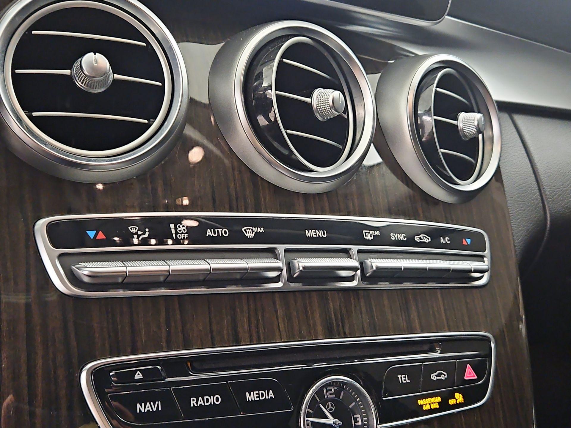 Thumbnail: 2018 Mercedes-Benz C-Class - 16