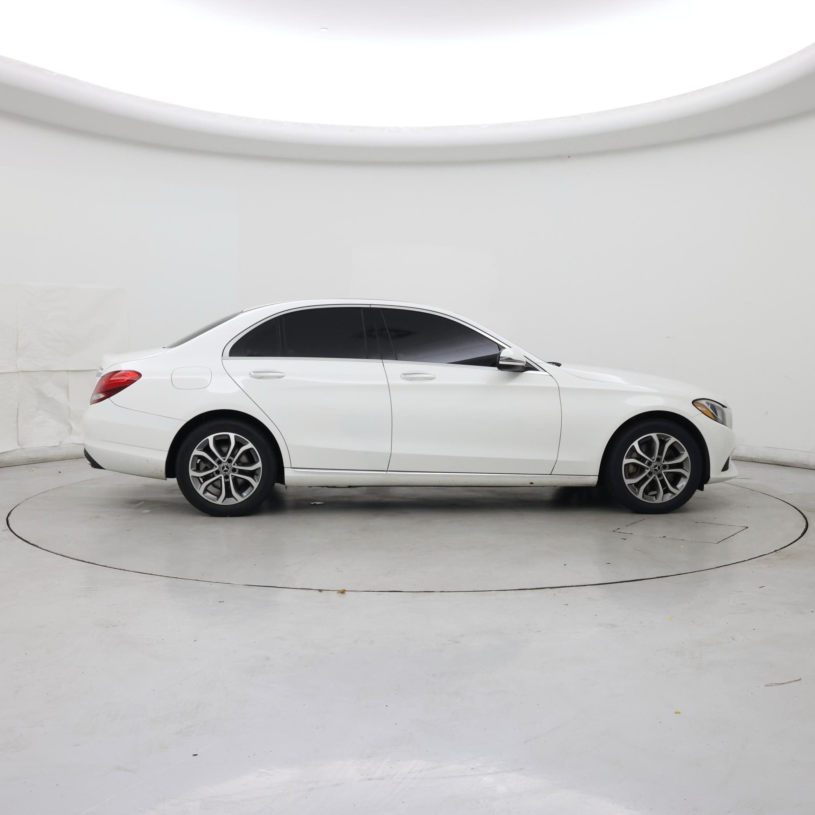 Thumbnail: 2018 Mercedes-Benz C-Class - 7
